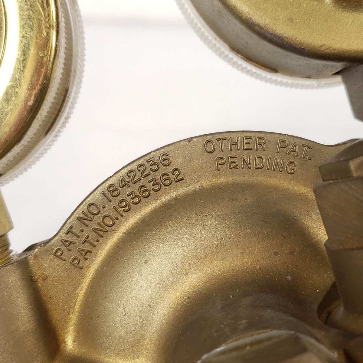 NCG Chemetron CGA-580 Inert Gas Regulator Dual Gauge 0-100 PSI Nitrogen Argon