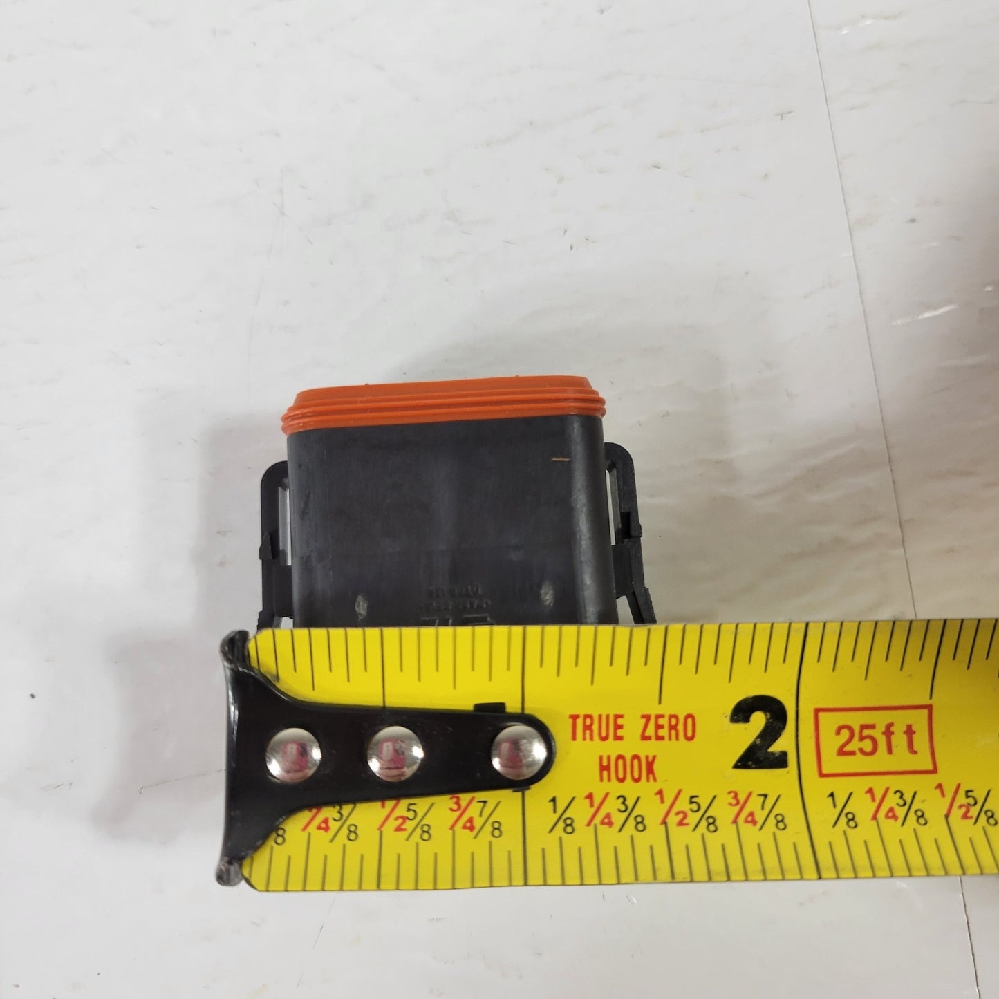 TE Connectivity DEUTSCH 5 Count DT06-12SA-E005 12 Pos Plug Housing Black
