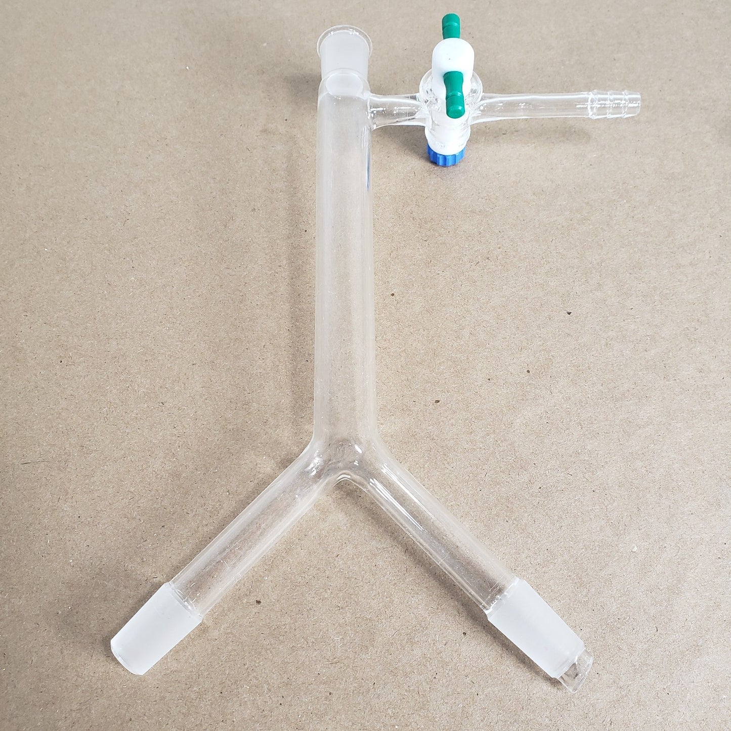 Unbranded Y-Adapter Distillation Assembly w/Cold Finger 14/20 & 1/4" Hose Joints