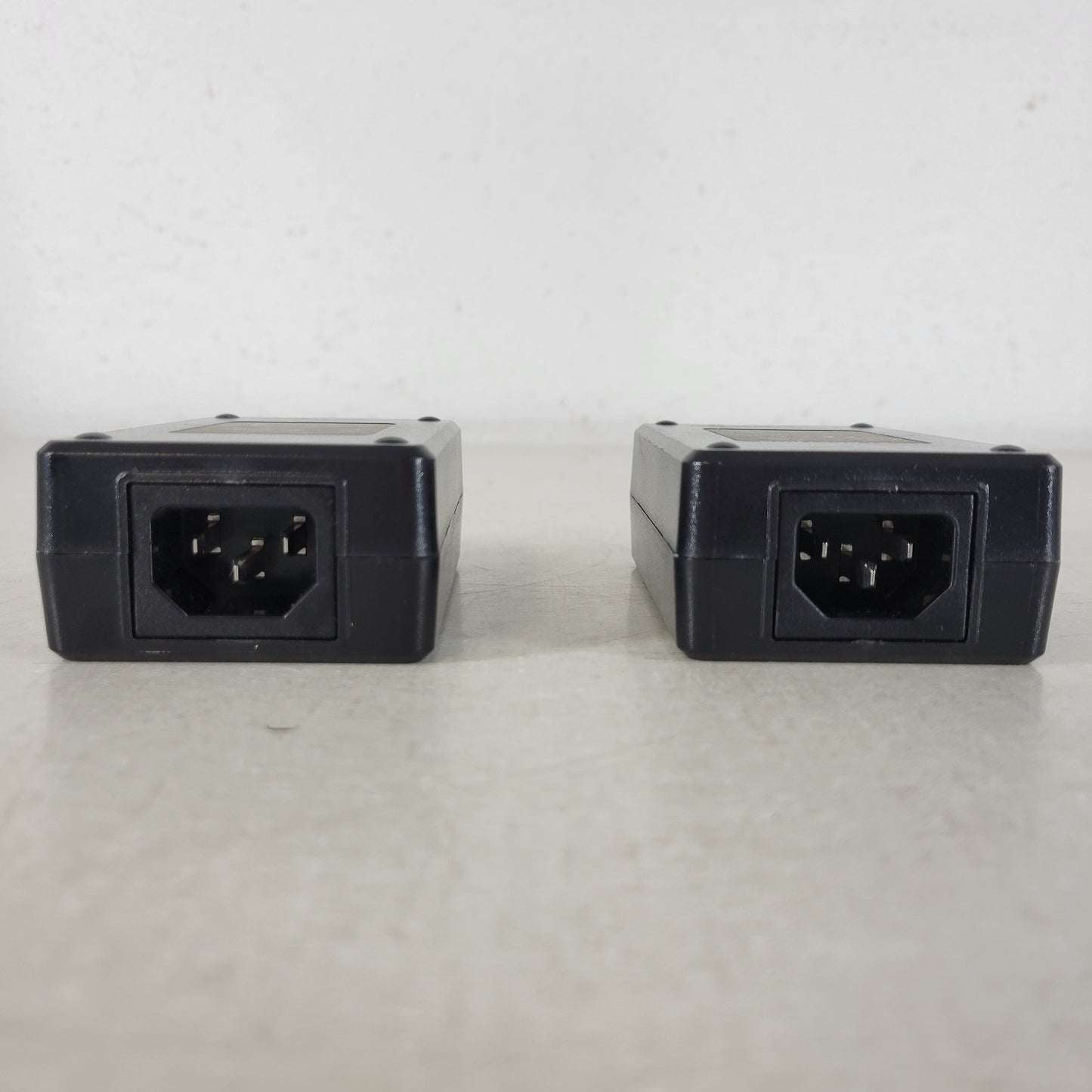 Pack of 2 CRESTRON 100Mb 802.3af PoE INJECTOR PWE-4803RU I.T.E. Power Supply