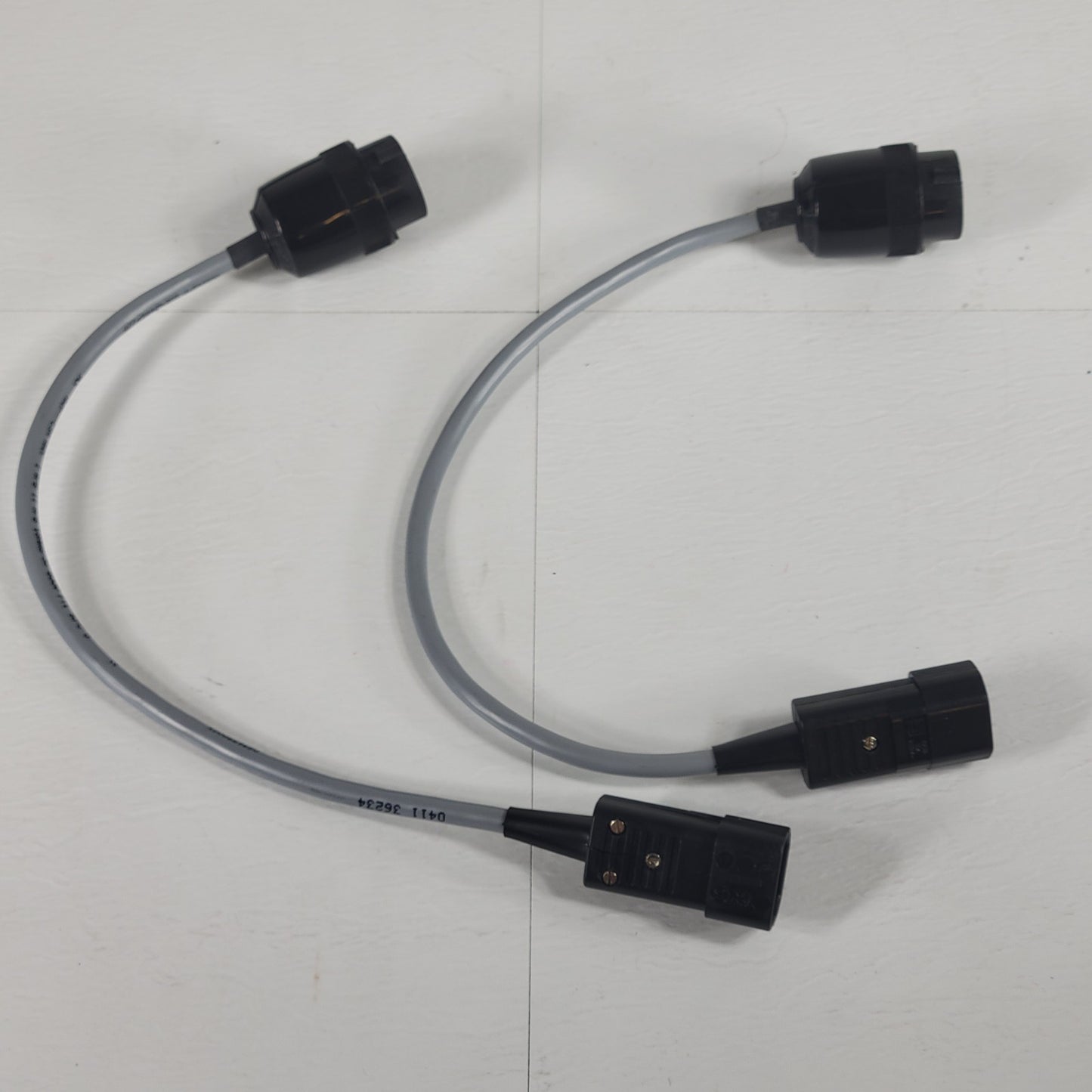 SLATER 4732 Cables C14 Male to NEMA 5-15R CSA AWM 18AWG FT1 10A Twin-Pack