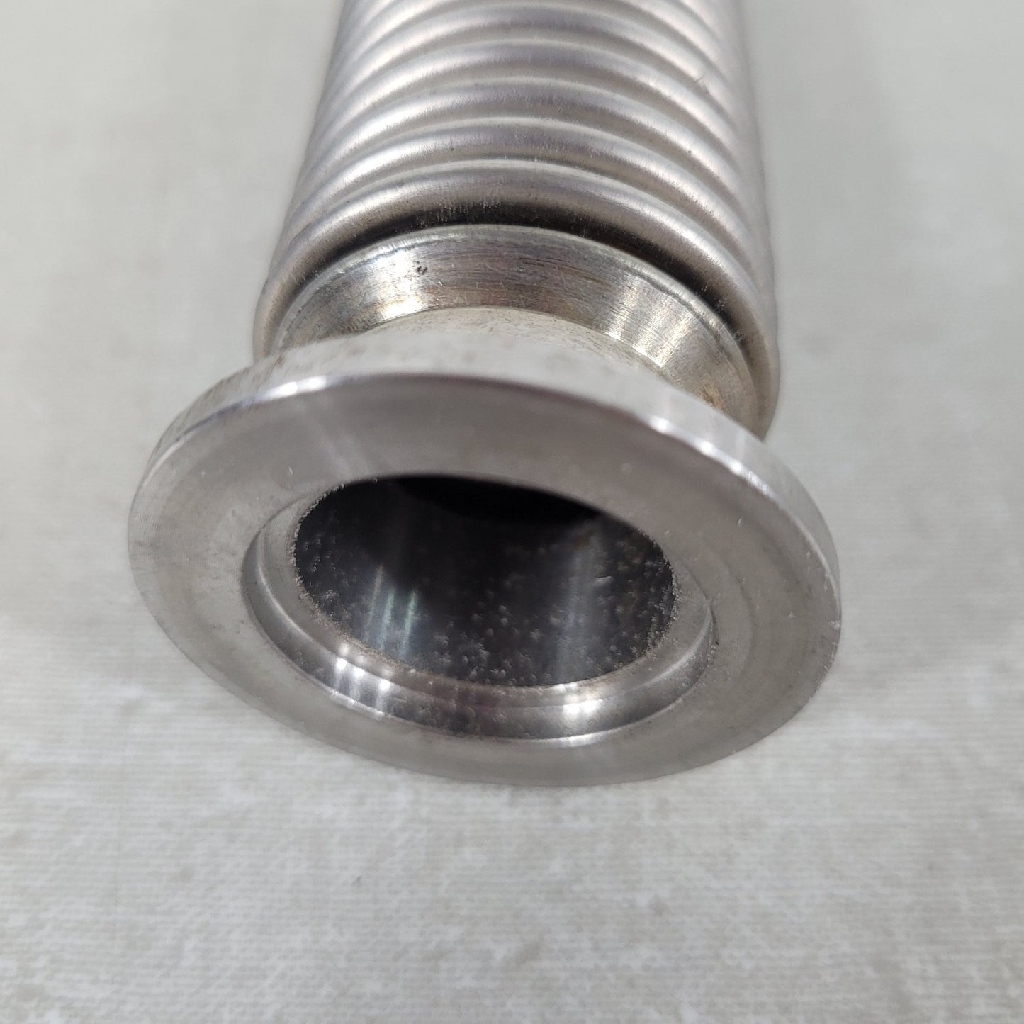 MKS HPS 9.5 Inch Flexible Stainless Steel Vacuum Bellows Hose KF25 NW25 QF25