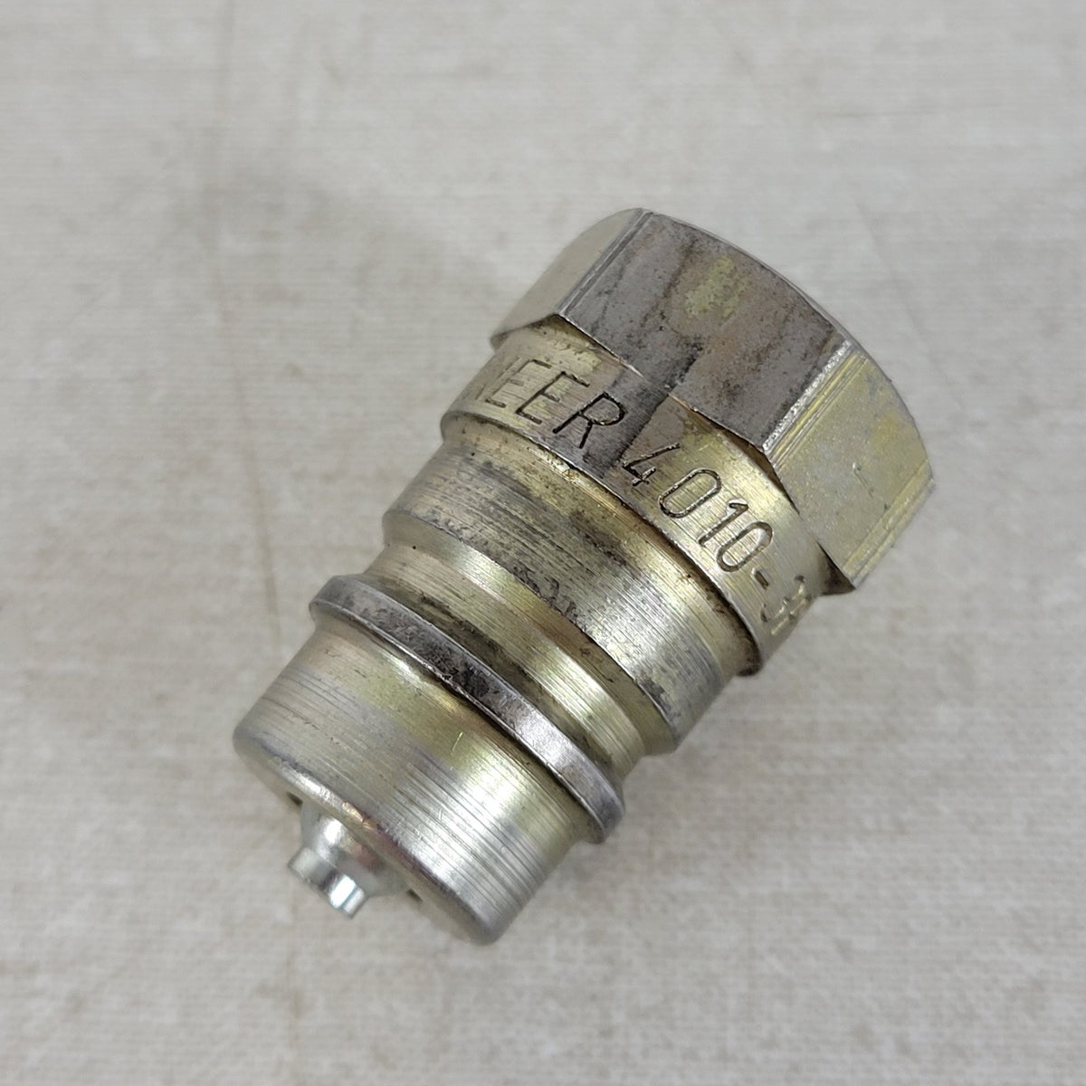 Pioneer 4010-3P 3/8" NPTF Male Hydraulic Quick Coupler Tip 3000 PSI