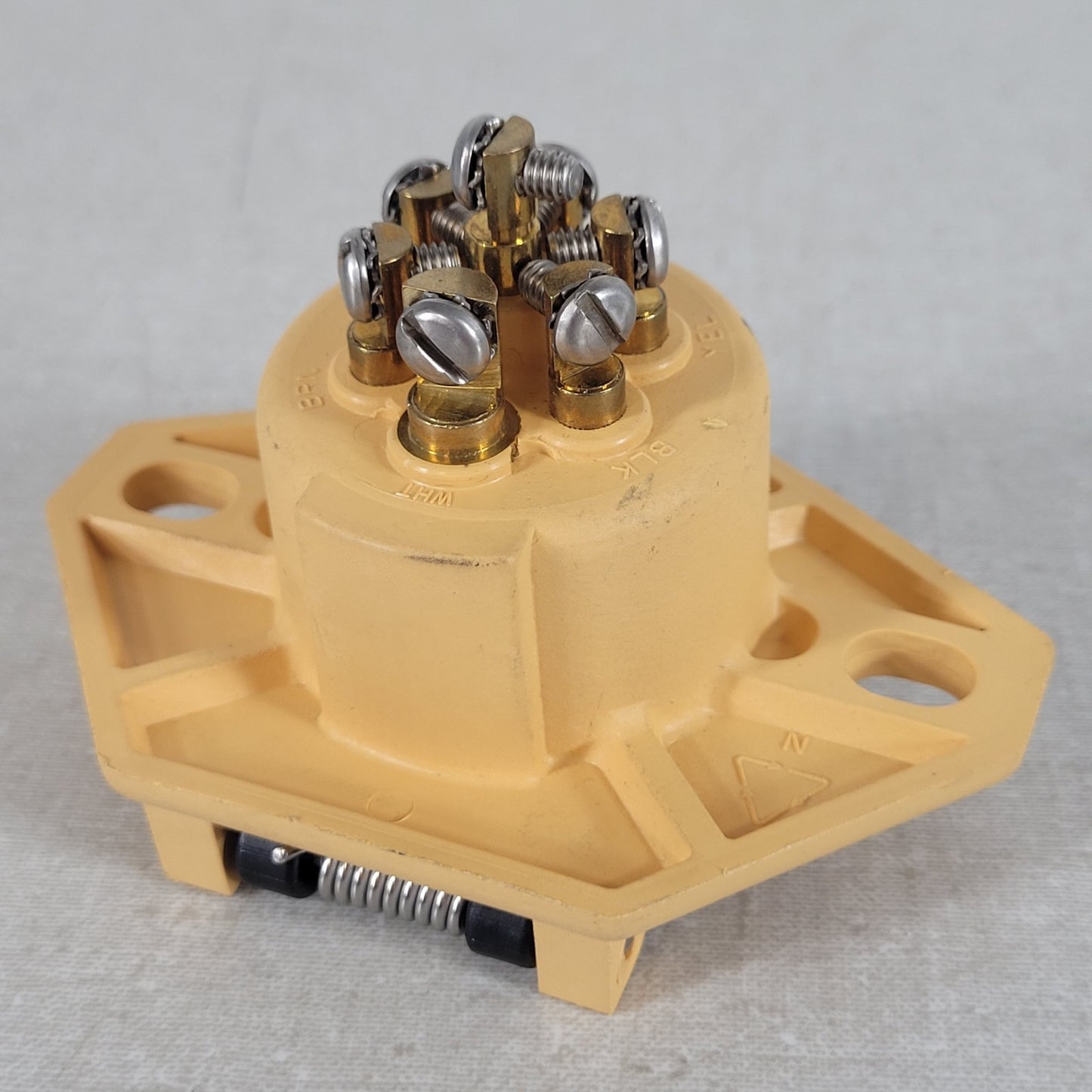 Phillips Industries ISO 3731 STA-DRY ABS 7-Pin Trailer Socket Circuit Breaker