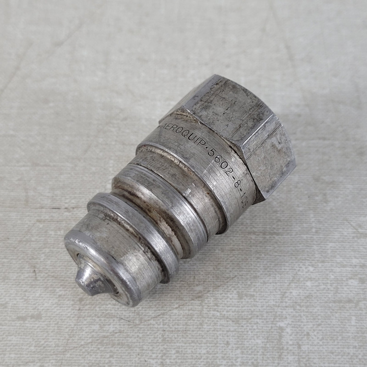 Aeroquip 5602-8-10S 5/8" Hydraulic Quick Disconnect Plug 1/2" FNPT 4000 PSI