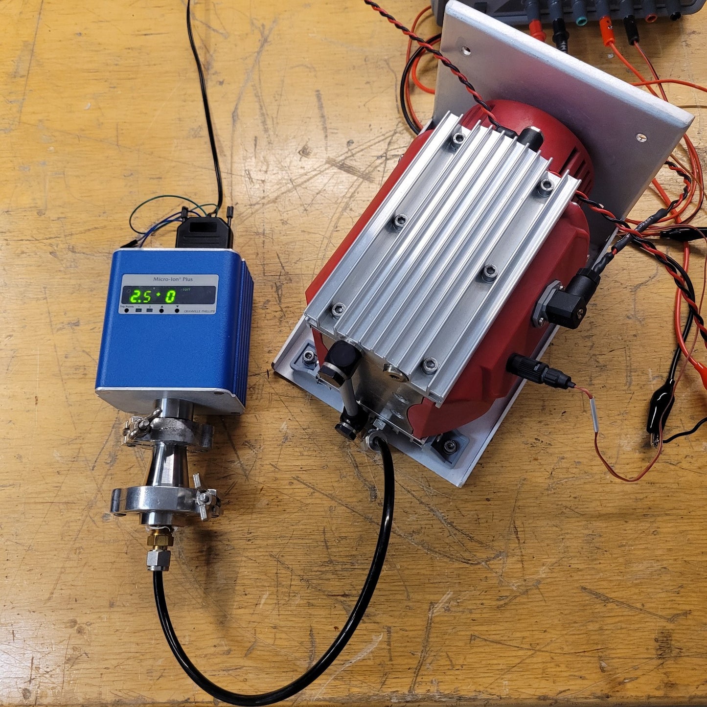 TESTED 2.5 Torr: Pfeiffer MVP 020-3DC 24VDC Dry Diaphragm Backing Vacuum Pump