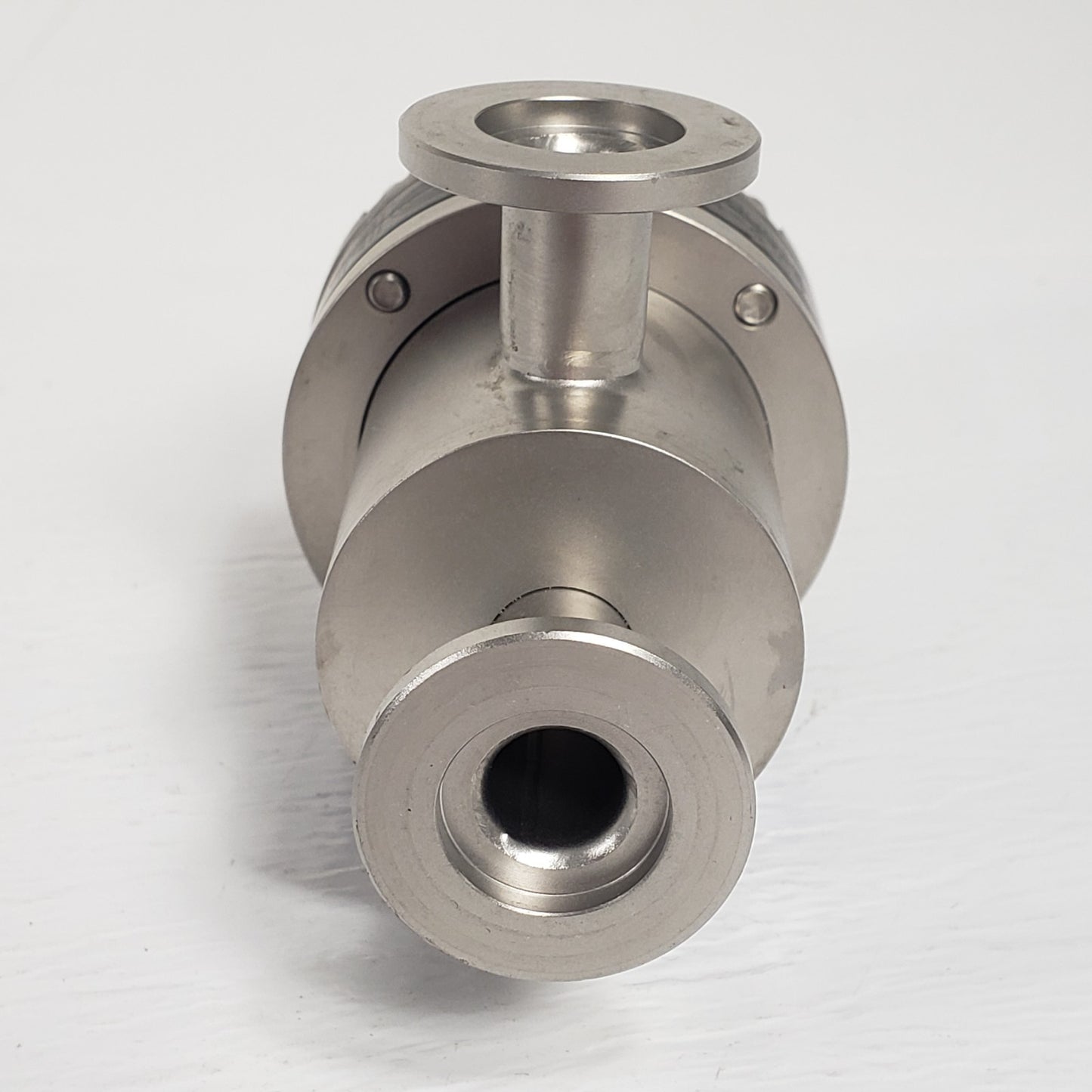 Nor-Cal Products ESVP-0502-NW16B 2-Way Pneumatic Angle Valve KF16 NW16 QF16