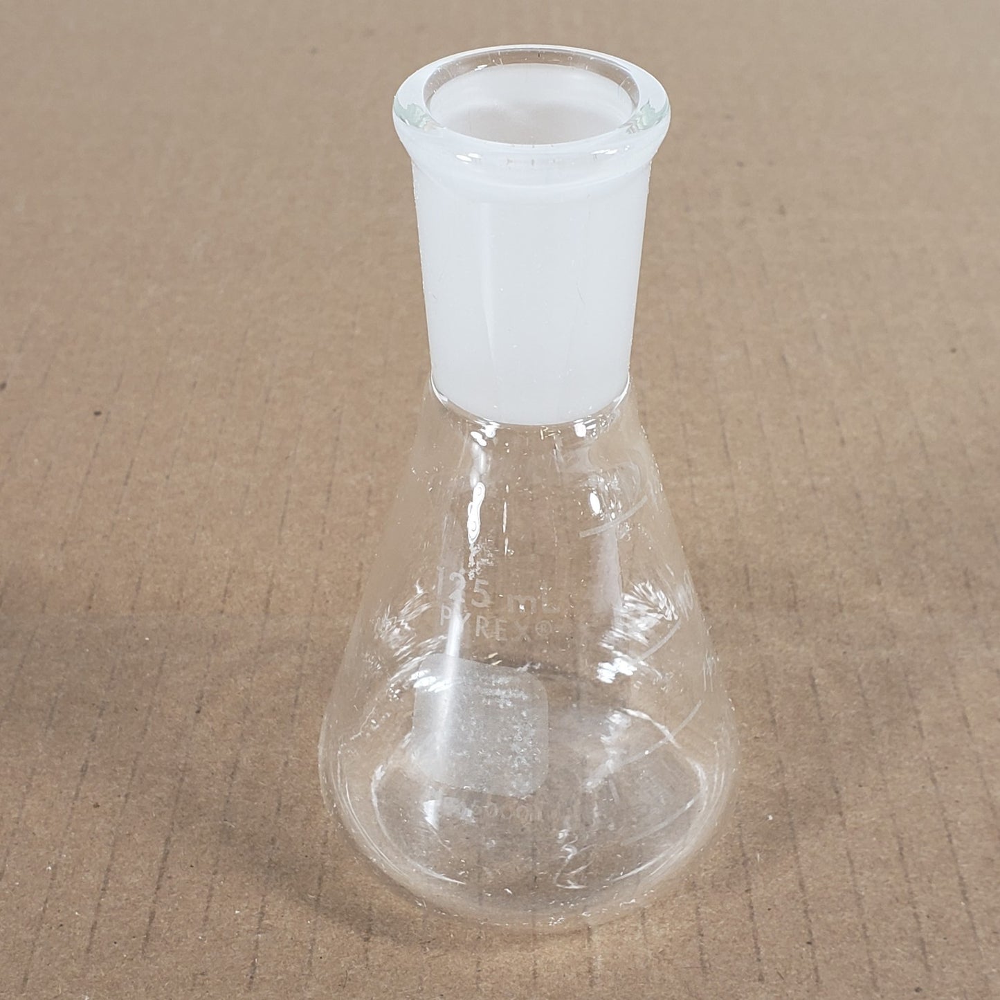 Lot of 7 Chemglass/Pyrex CG-1542-03/06/07 5000-250/125 CN-24/40 Erlenmeyer Flask