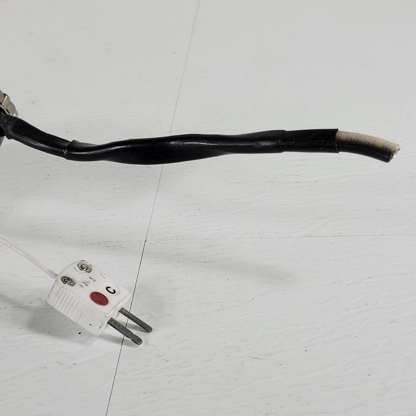 Veeco Perkin-Elmer 11095 DN35CF MBE Effusion Cell Source UHV Semiconductor