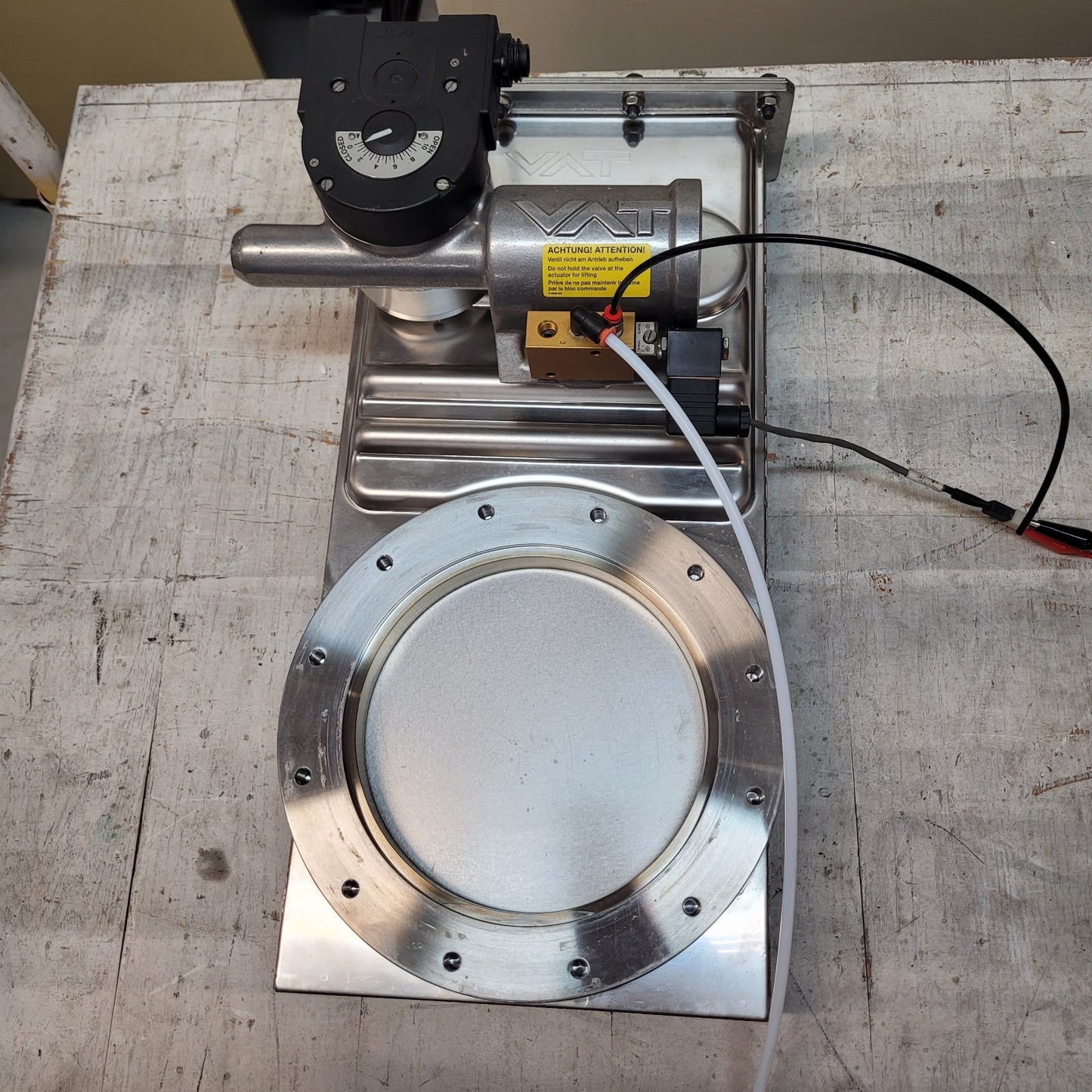 TESTED VAT F14-99899 ISO-200F ISO200-F 8in Pneumatic Gate Valve High Vacuum SS