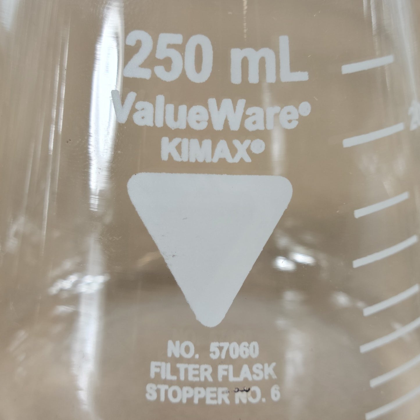 Lot of 3 Filter Flasks 2 Valueware 57060-250 & 1 VWR 89000-382 250mL #6 Stopper