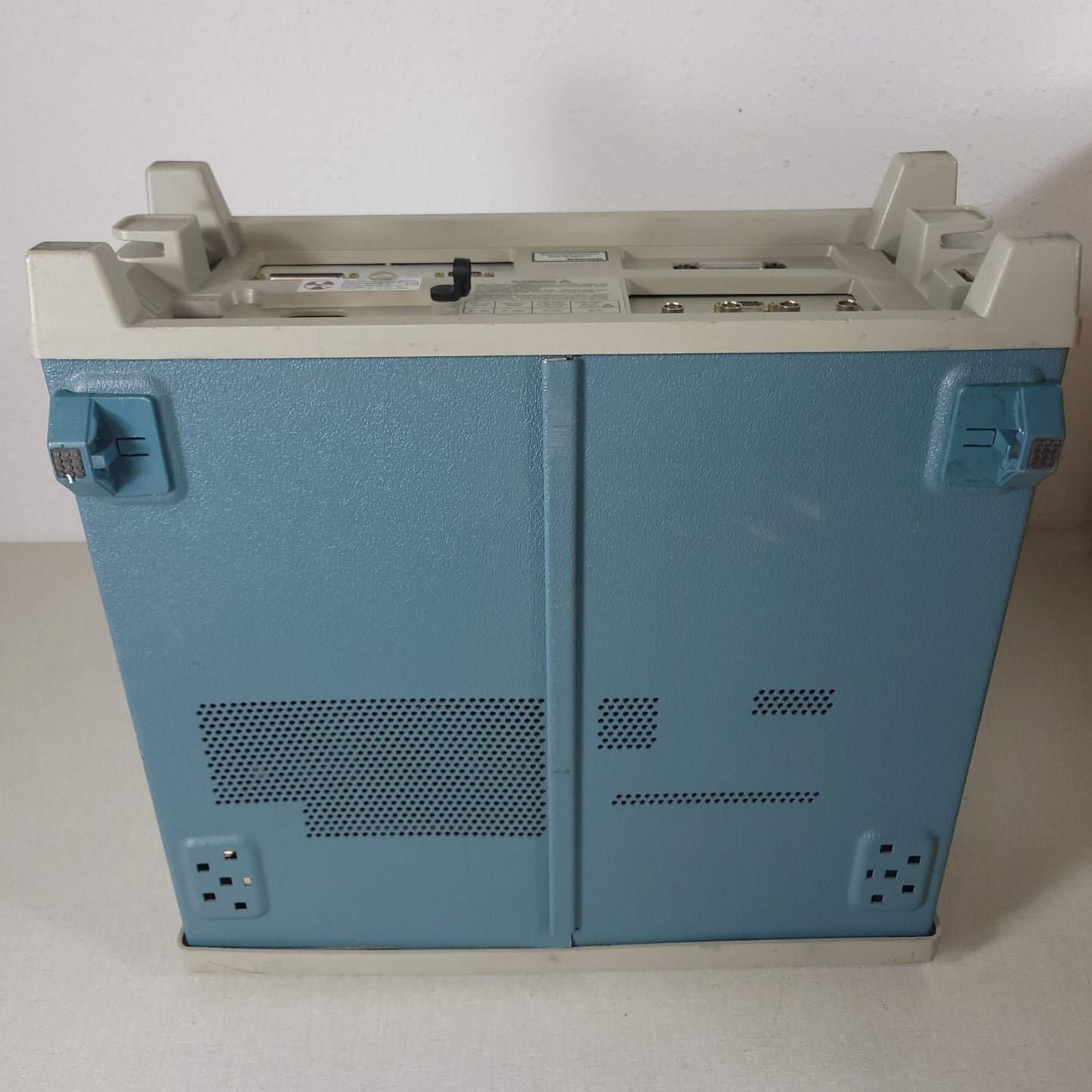 *READ* Tektronix TDS 754A Digitizing Four Channel Oscilloscope 500MHz CRT Screen