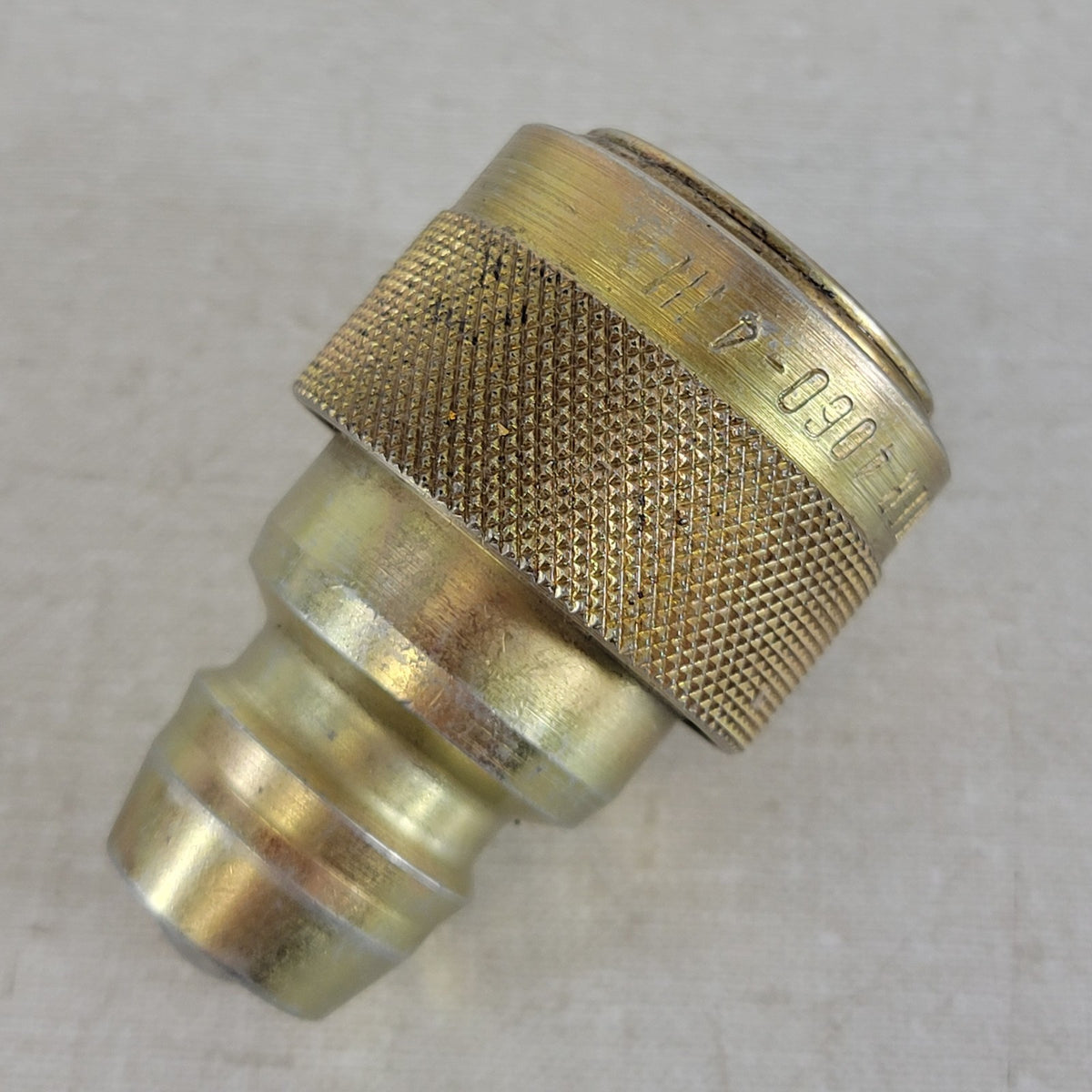 Parker Pioneer 4060-4 1/2" Hydraulic Adapter ISO Tip to Old John Deere Coupler