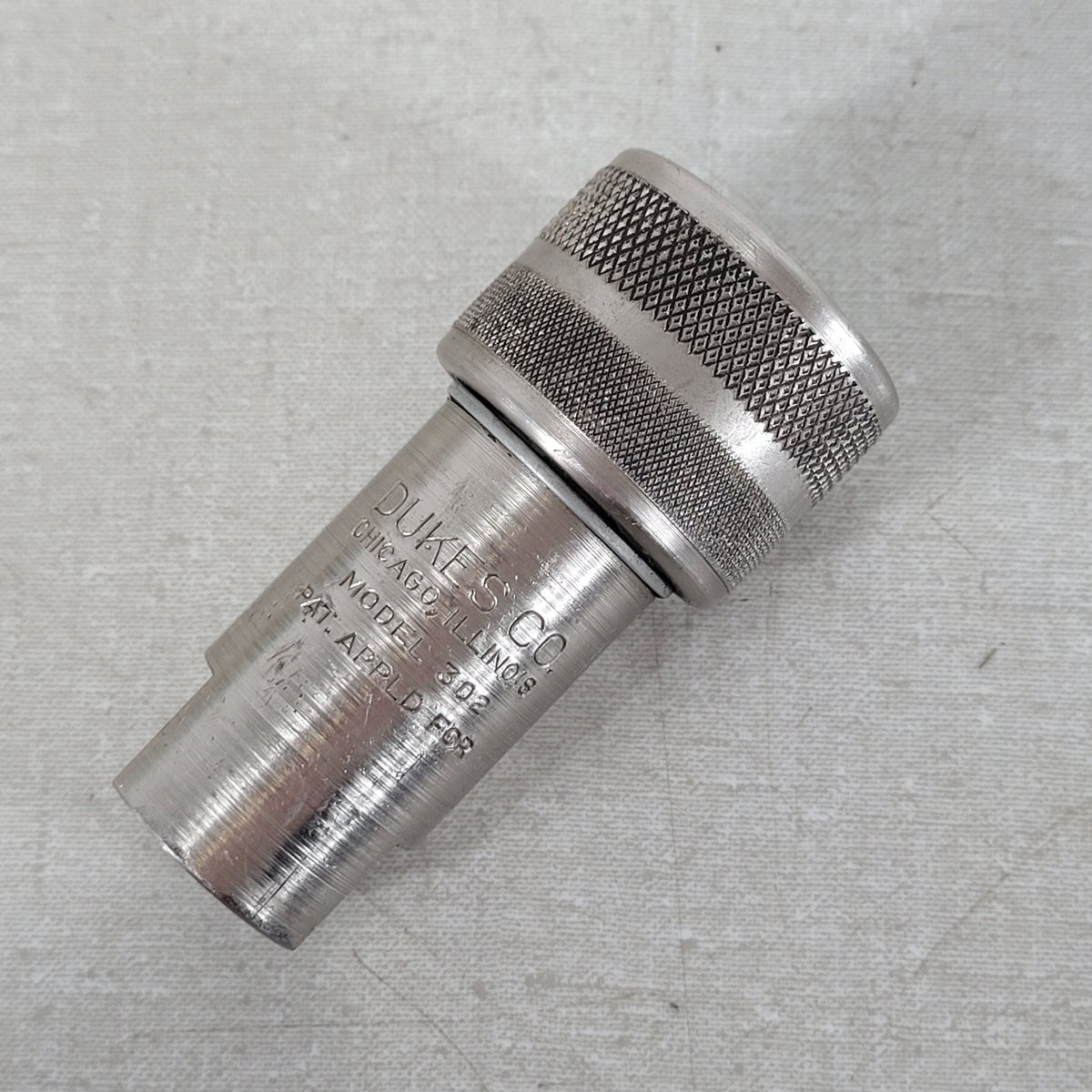 DUKES Model 302 1/2" Female NPT Hydraulic Quick Coupler Industrial