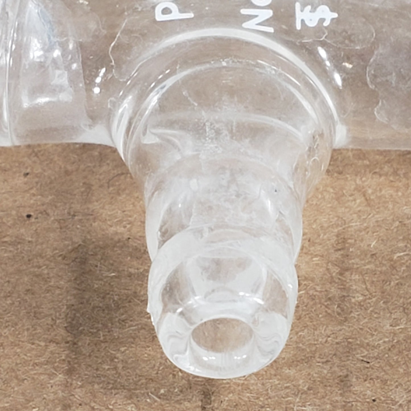 Pyrex No. 8947 105° Bent Vacuum Take Off Adapter 14/20 Inner/Outer Joints