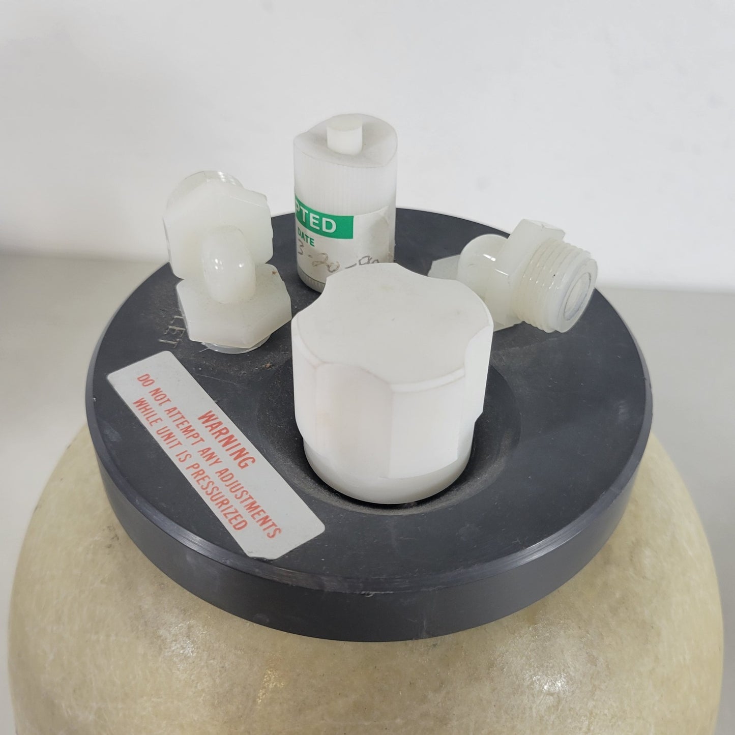 Amicon TCF-10 Thin Channel TFF Ultrafiltration System LP-1 Pump RG-L5 5L Tank