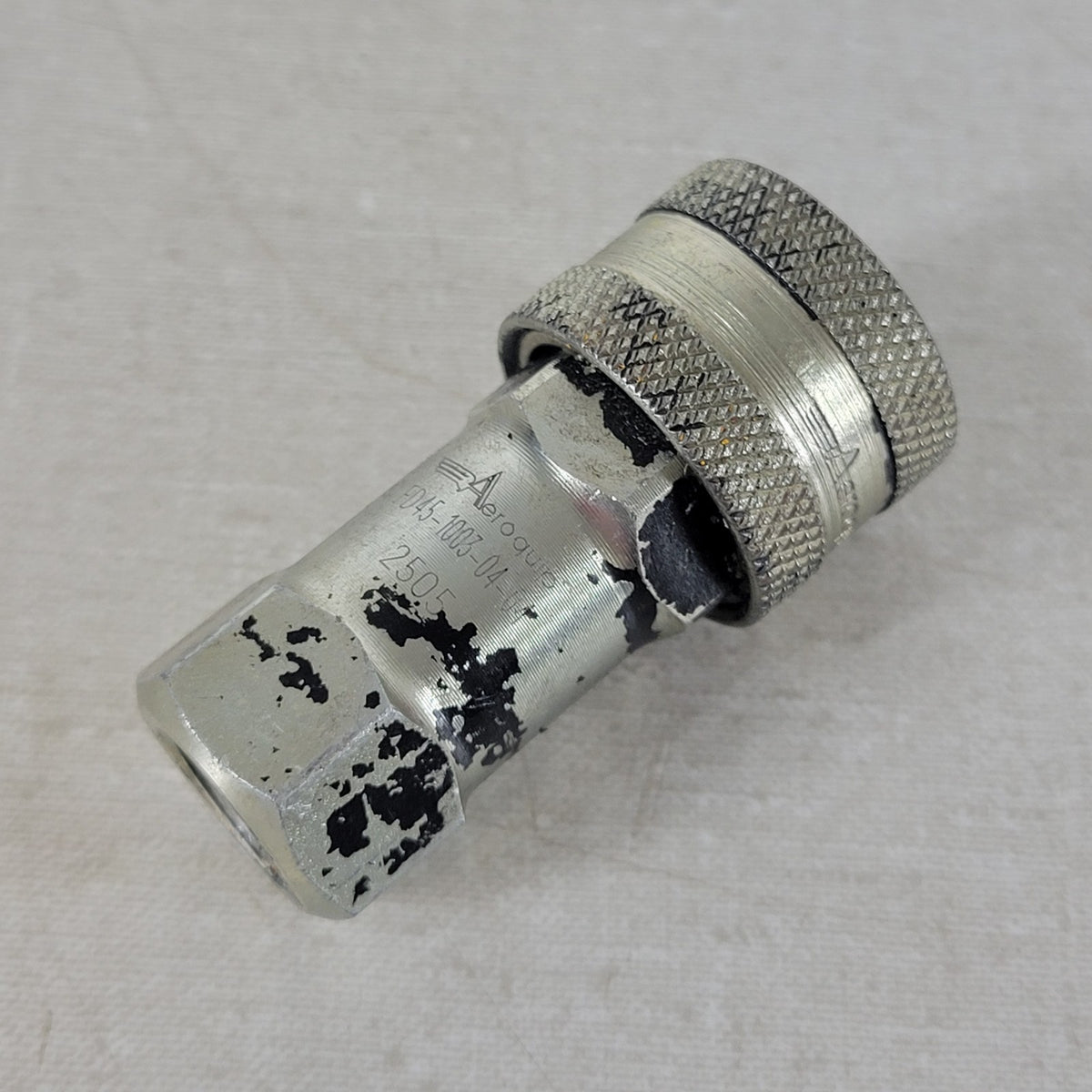 Eaton Aeroquip FD4510030404 1/4" NPTF Female Hydraulic Quick Coupler ISO B