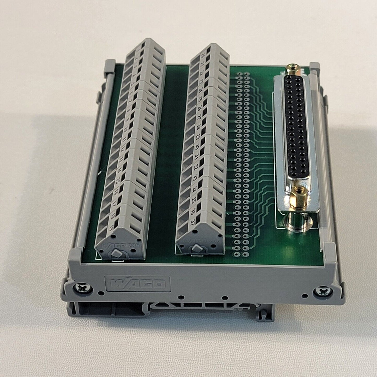 Wago 236 Industrial Rail Wire Breakout DB-37 D-sub 37 Pin DC-37