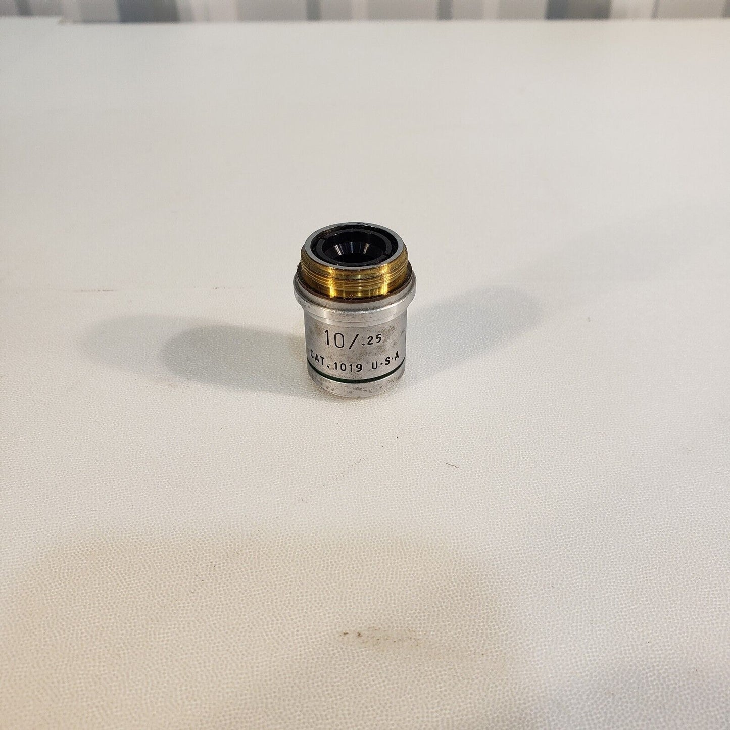 American Optical Plan Achro 10X / .25 Cat. 1019 Microscrope Objective Lens