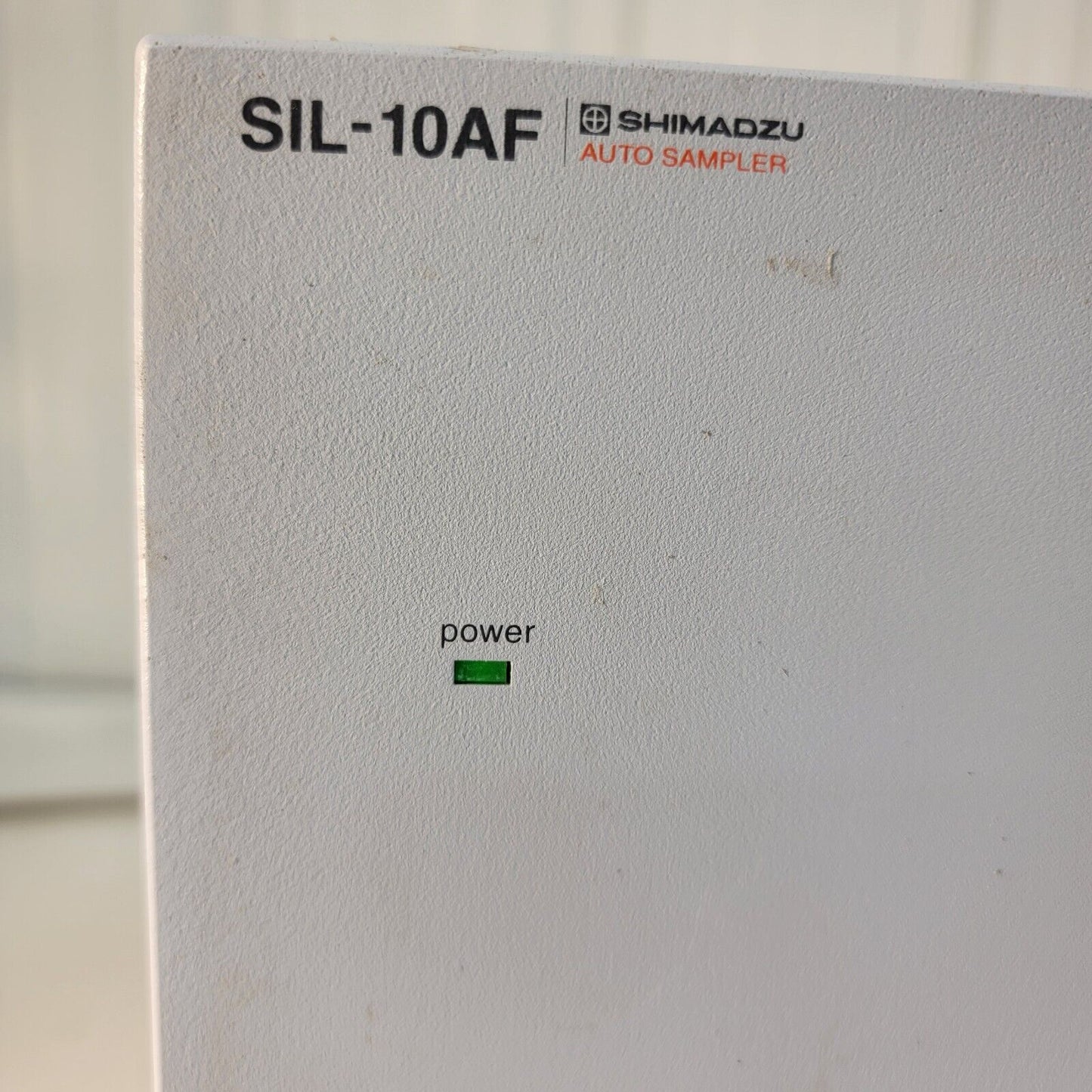 Shimadzu SIL-10A Auto Injector Autosampler HPLC Chromatography System