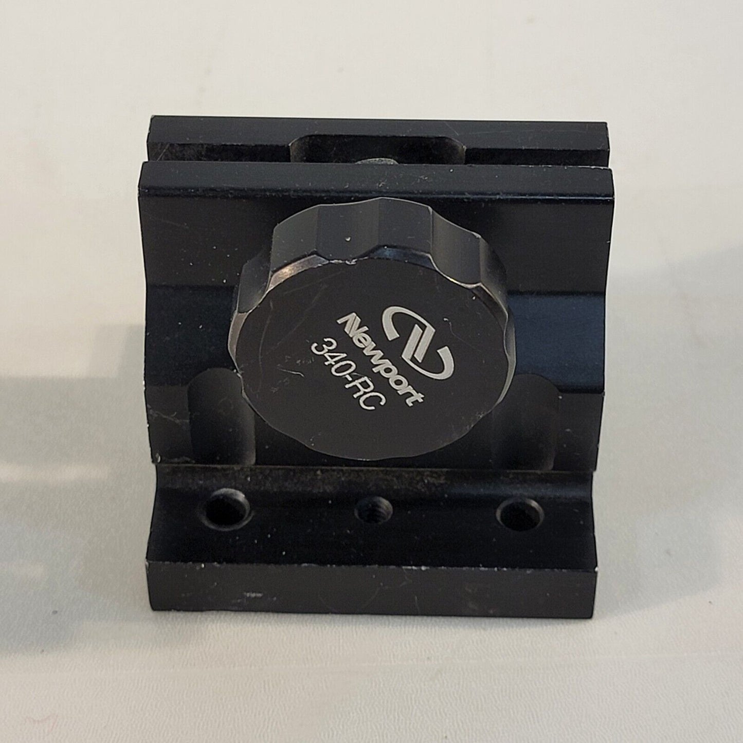 Newport 340-RC 1.5 in. Diameter Posts 1/4-20 Thread Post Clamp NRC