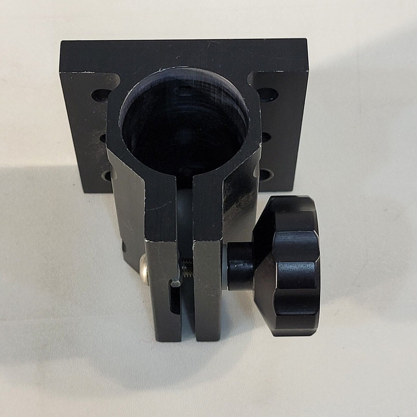 Newport 340-RC 1.5 in. Diameter Posts 1/4-20 Thread Post Clamp NRC