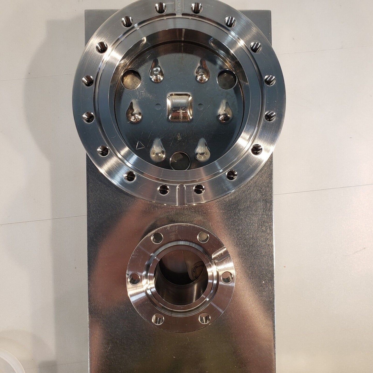 VAT Gate Valve DN100CF 6" OD Conflat Flange Pneumatic Valve High Vacuum w/ Purge