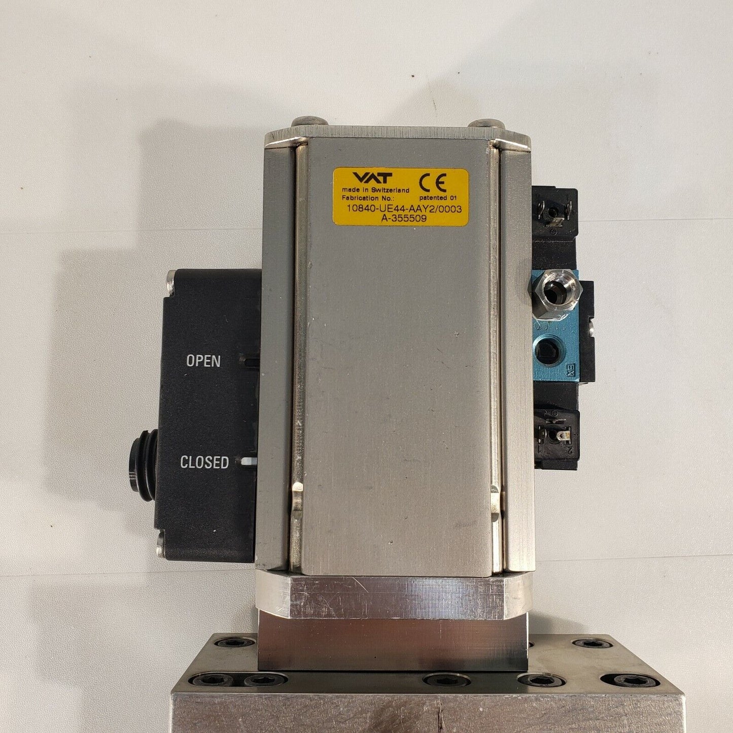 VAT Gate Valve DN100CF 6" OD Conflat Flange Pneumatic Valve High Vacuum w/ Purge