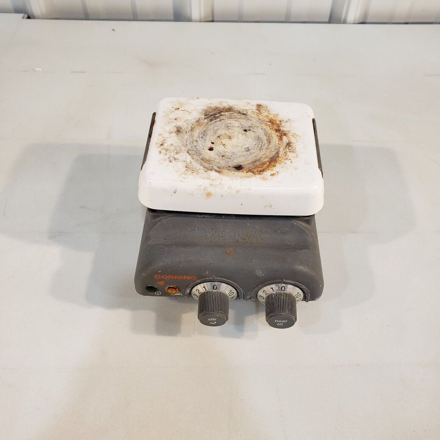 Corning PC-220 Lab Hot Plate And Stirrer