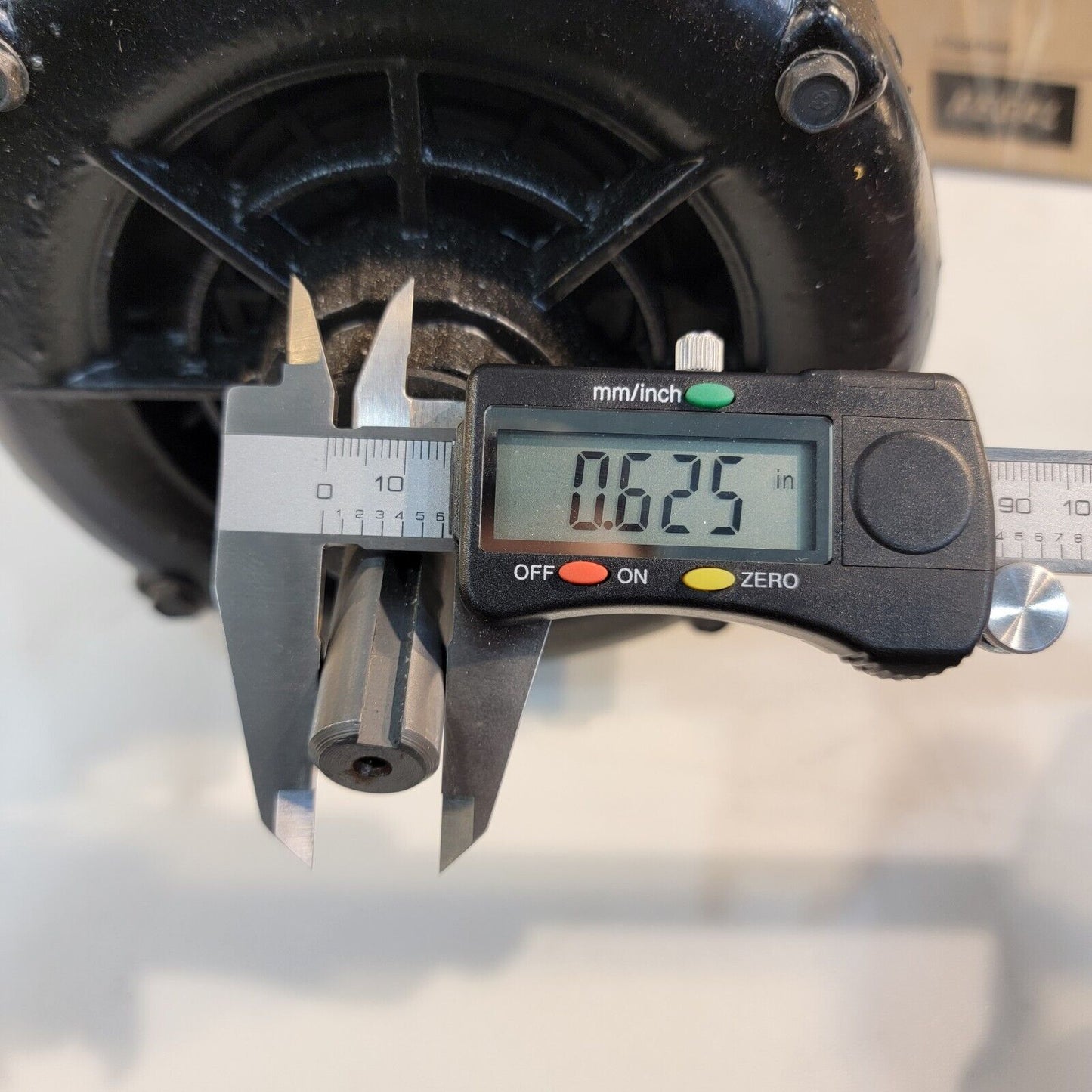 Century C658 AC Motor Electric 3/4 HP 1725 RPM 208-230V/115V 5.5/11A 5/8" Shaft