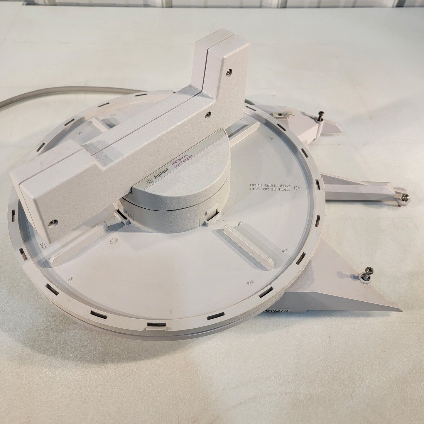 HP Hewlett Packard G2614A 7683 Series Auto Sampler Vial Tray Carousel For Parts