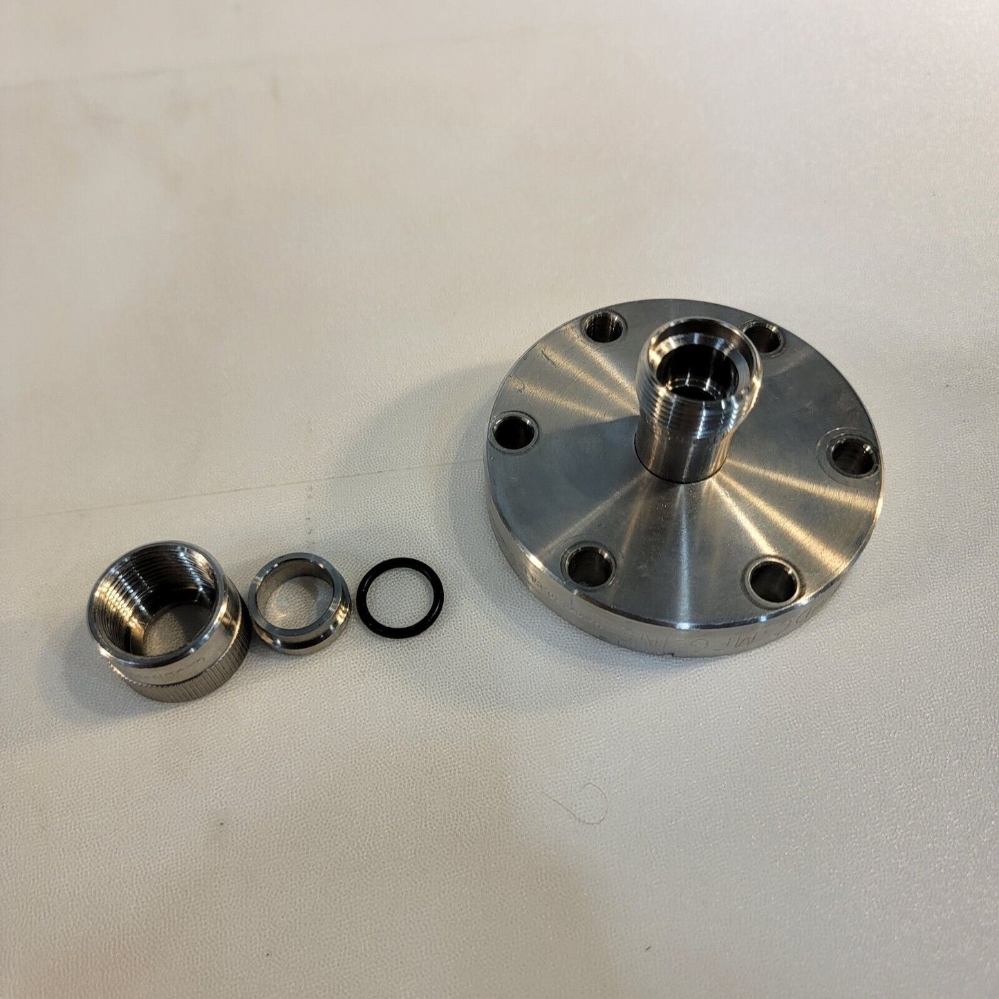 2.75" CF DN35CF-DN40CF Conflat Vacuum Adapter To Ultratorr 1/2" Tube w/ Hardware