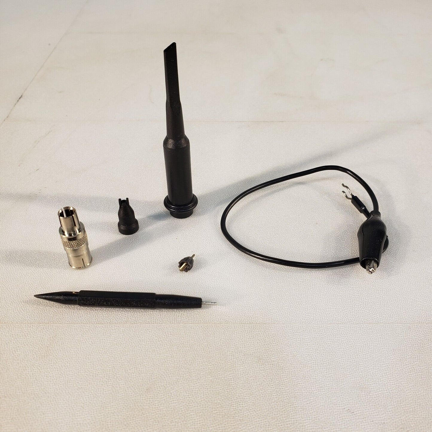 LeCroy P9020 Modular Oscilloscope Probe Kit 350MHz 15pF 1.2m 9 Mega-ohms