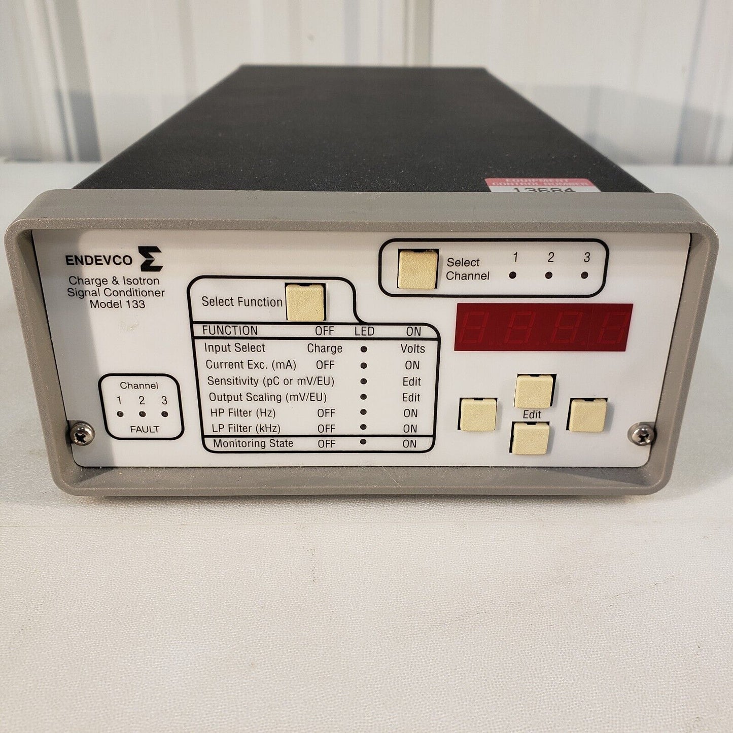Endevco 133 Charge & Isotron Signal Conditioner Controller