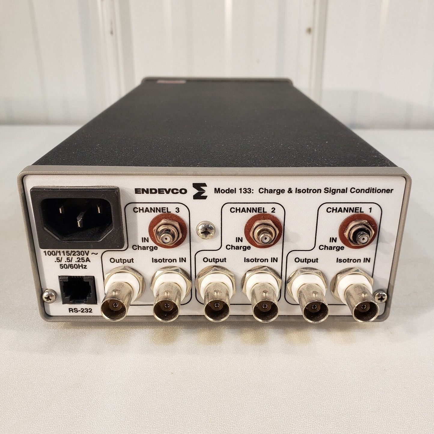 Endevco 133 Charge & Isotron Signal Conditioner Controller