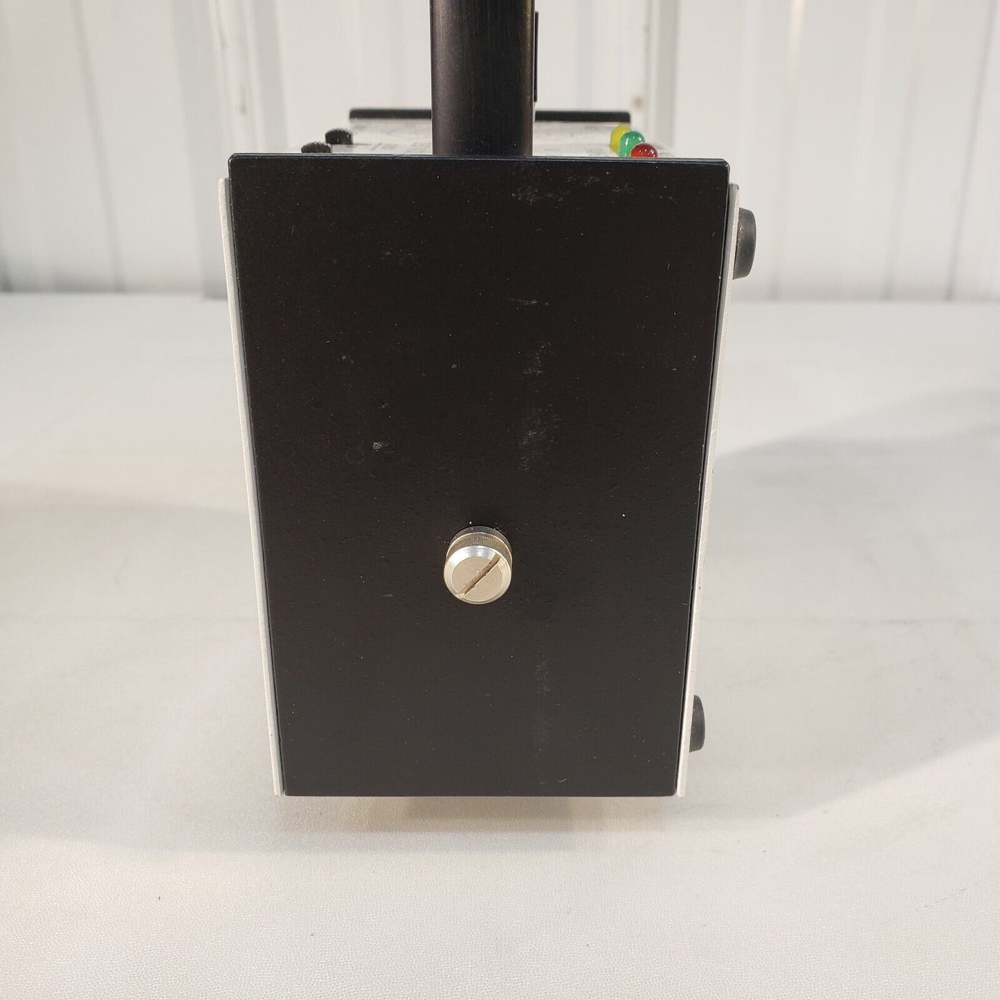 Electro-Tech Wide Range Resistance Indicator 870 w/ Surface Resistance Probe Kit
