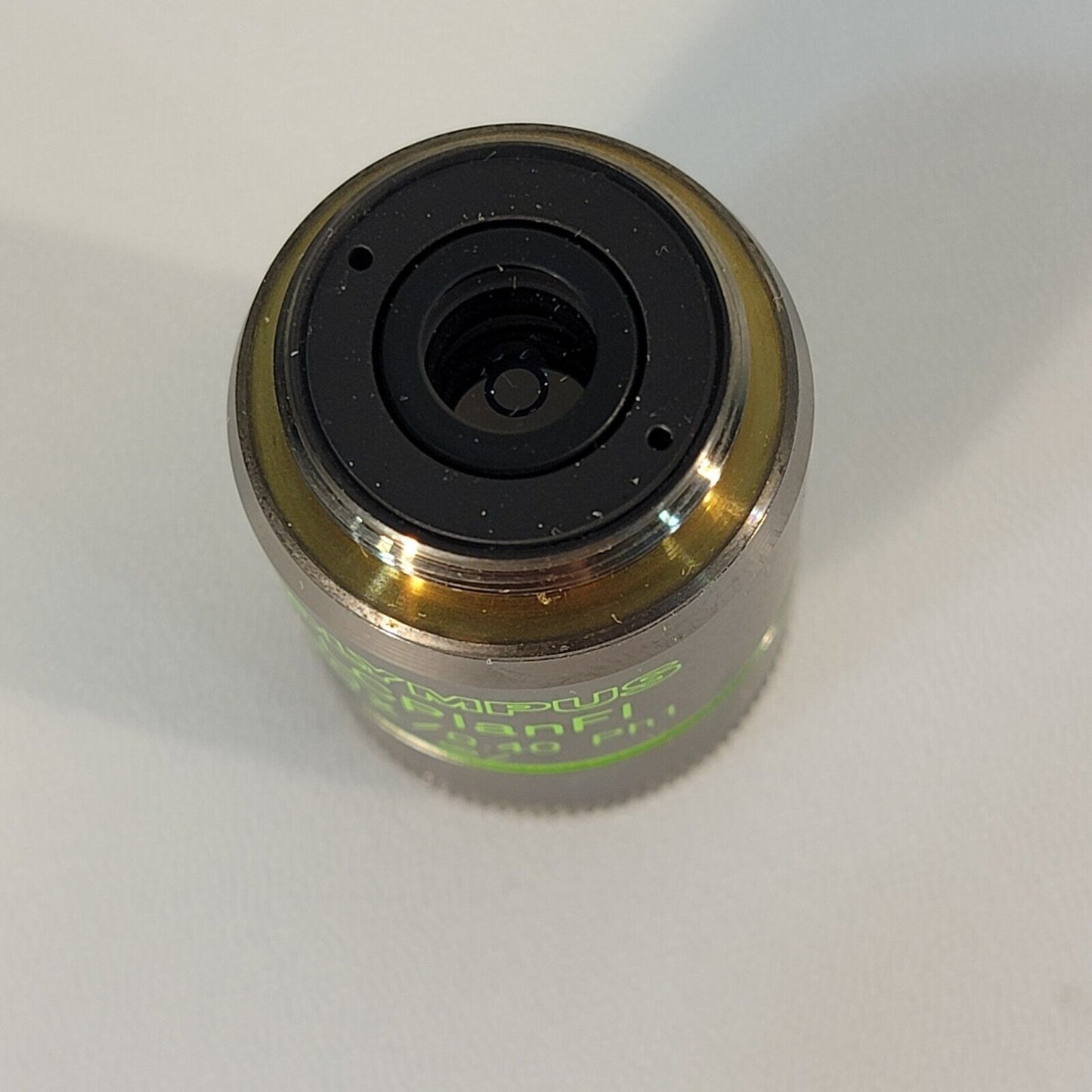 Olympus LCPlanFL 20x / 0.40 Ph1 Microscope Objective w Cap-P1.1 for IX / BX / CX