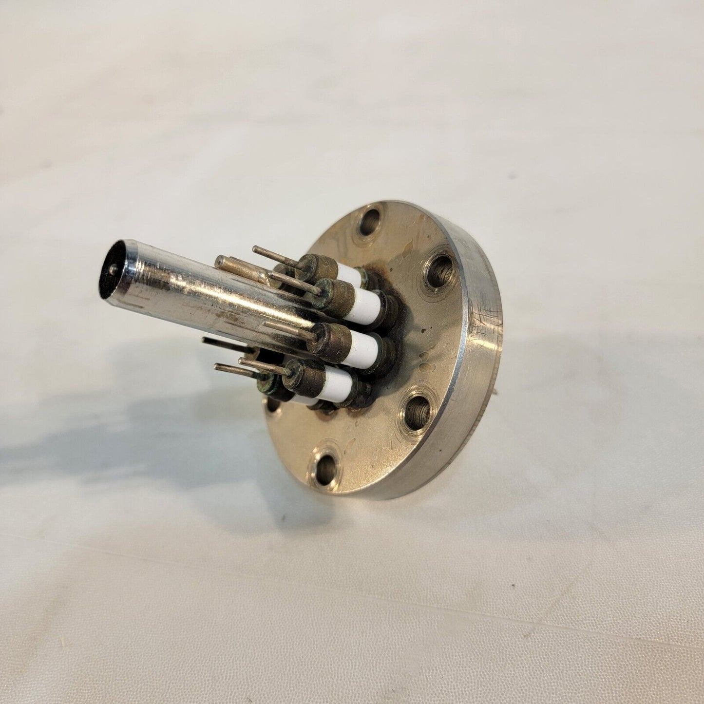 DN35CF-DN40CF 2.75" CF Conflat 8-Pin Electrical Feedthrough High Vacuum SS