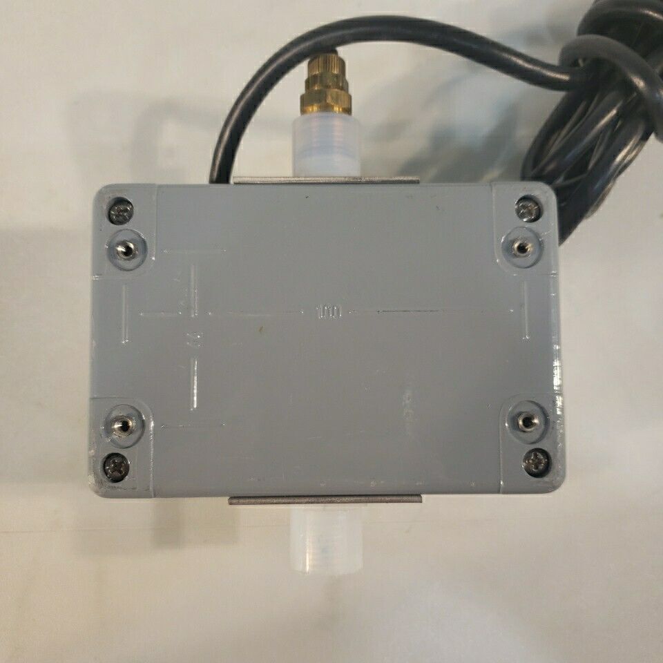 Ion Systems Zstat 6210 In-Line Gas Ionizer Isostatic