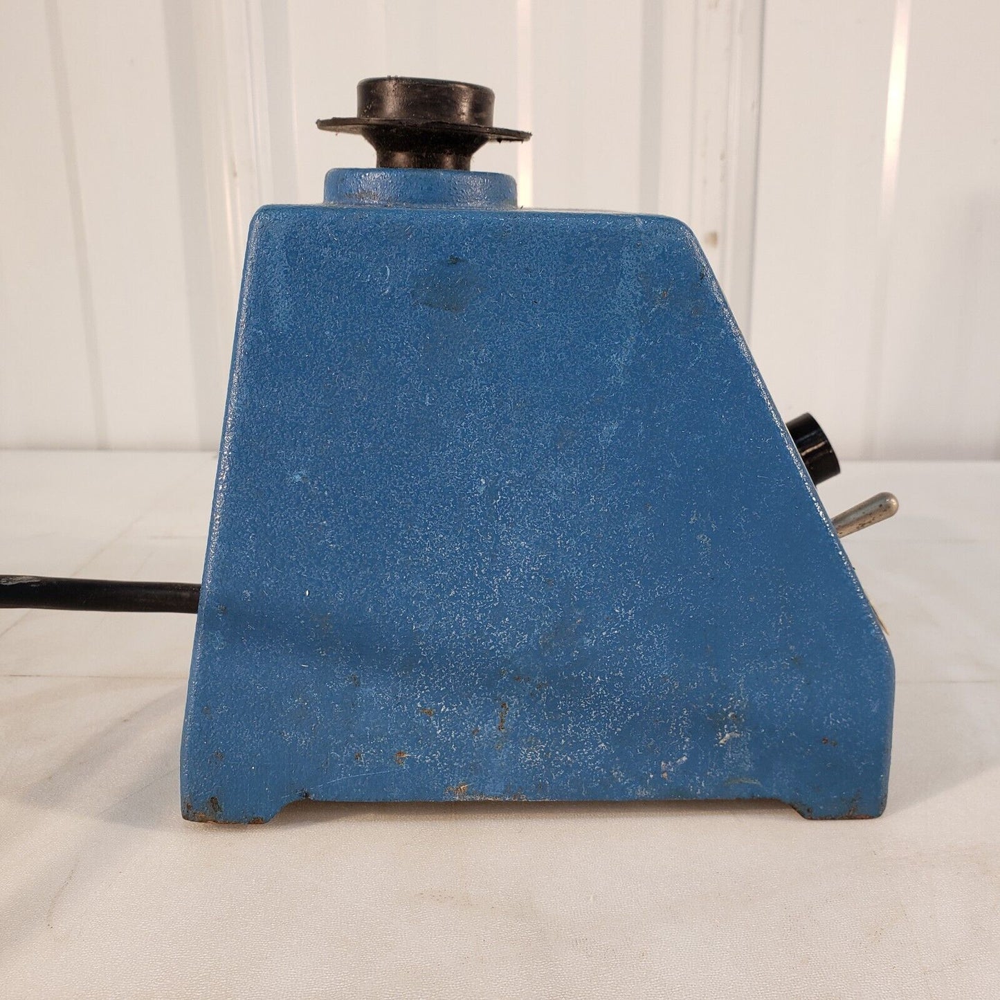 Scientific Industries G-560 Vortex-2 Genie Vortexer Vortex Mixer