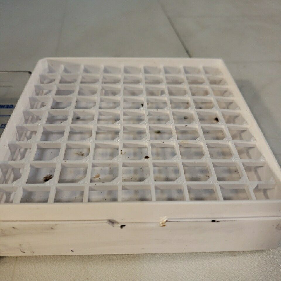 Nalgene 5026-0909 CryoBox 81-Place Cryogenic Vial Storage Box 1.2 & 2.0mL Clear