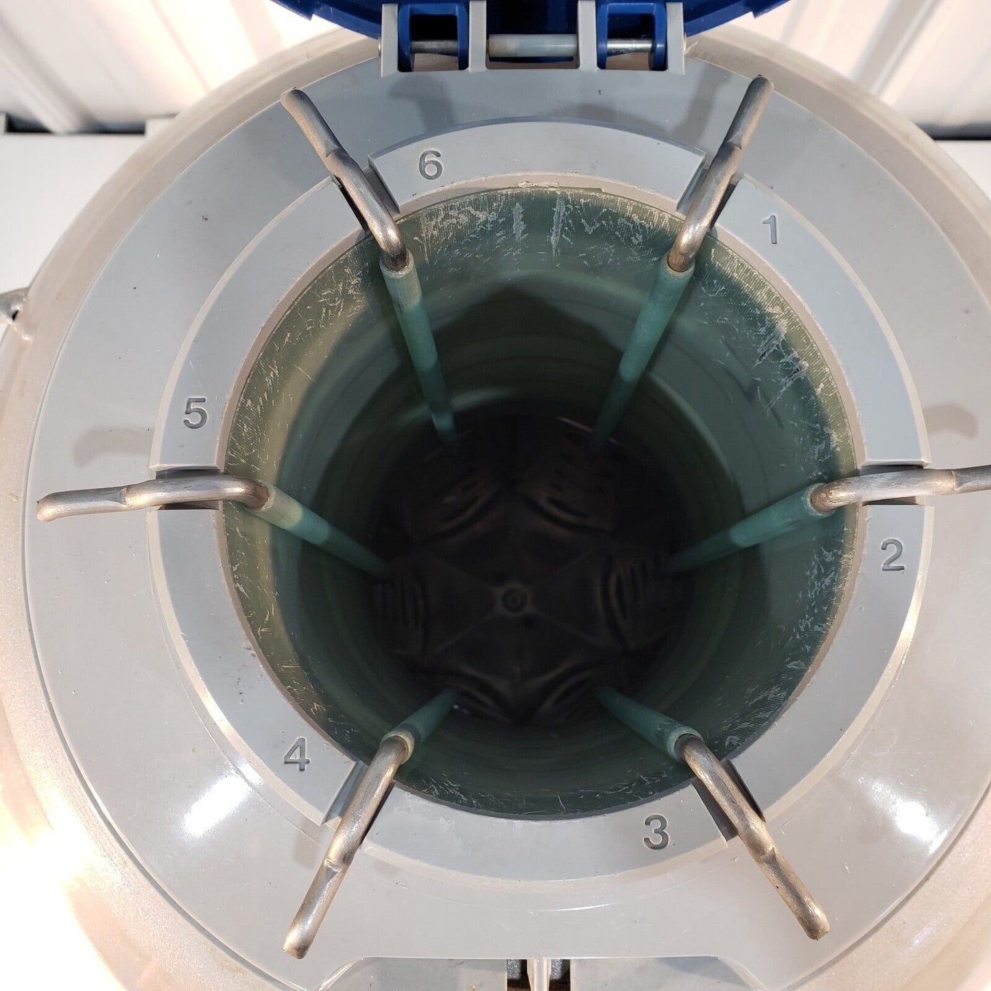 Taylor-Wharton LS750B-R 35L LN2 Cryogenic Sample Storage Vessel Dewar w/ Cart