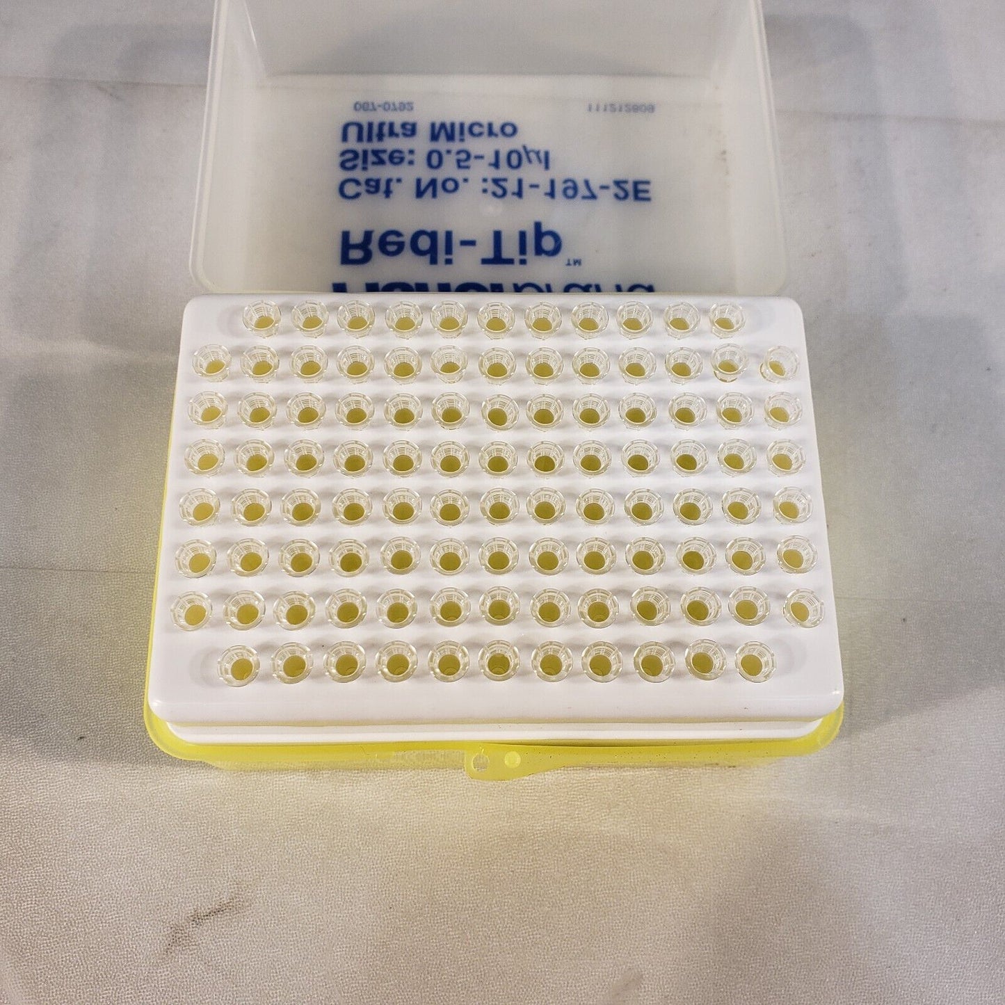 Fisherbrand 21-197-2E Redi-Tip 0.5-10uL Ultra Micro Pipette Tips