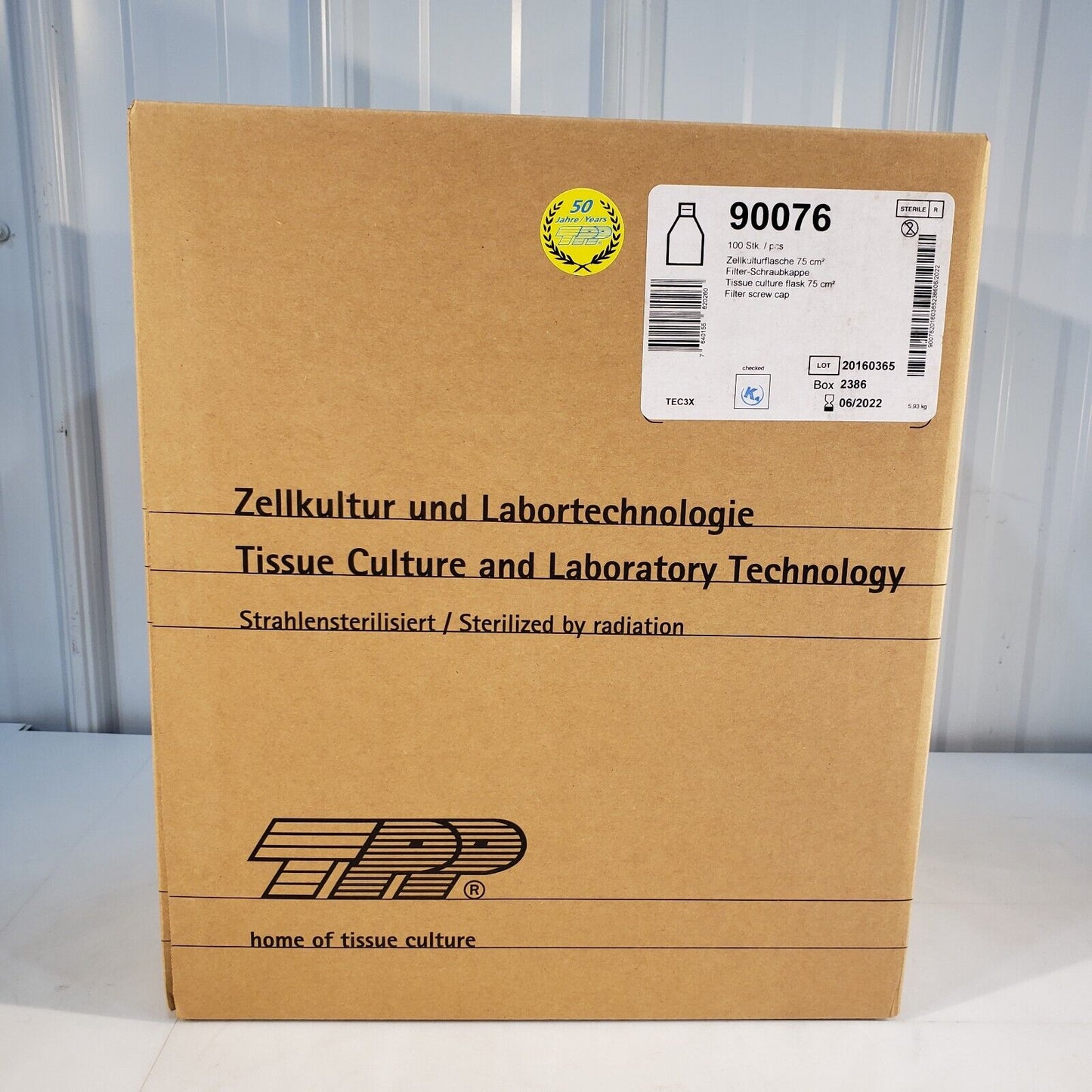 Box Of 100 TPP 90076 Tissue Culture Flasks 75cm^2 NOS New Old Stock