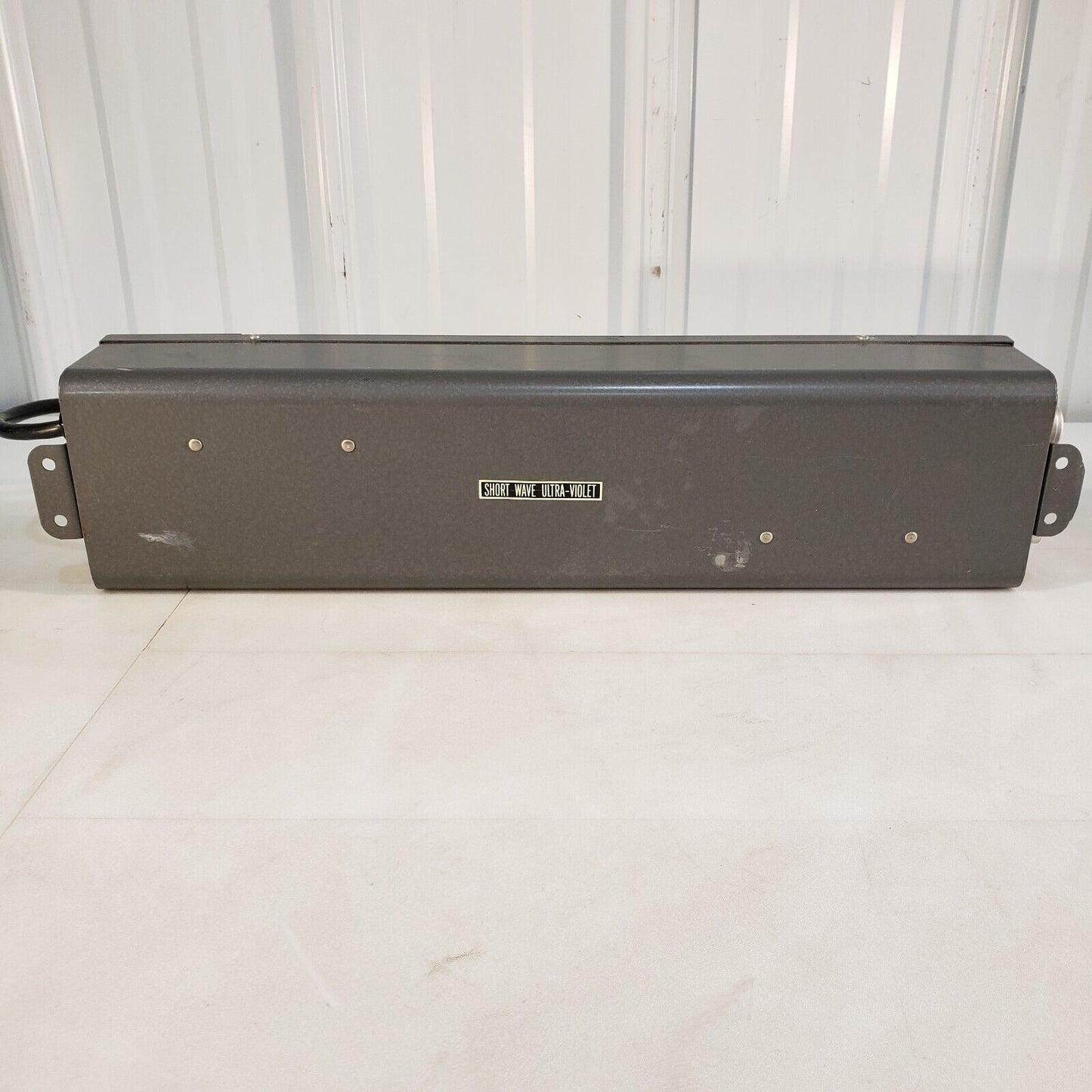 Ultra-Violet C-81 Short Wave Ultraviolet UV Light Lamp Source