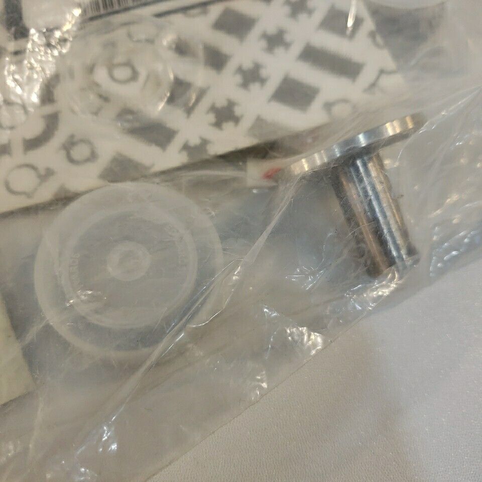 Amicon 202 Stirred Cell Ultrafiltration 180mL Reservoir With Attachments Kit