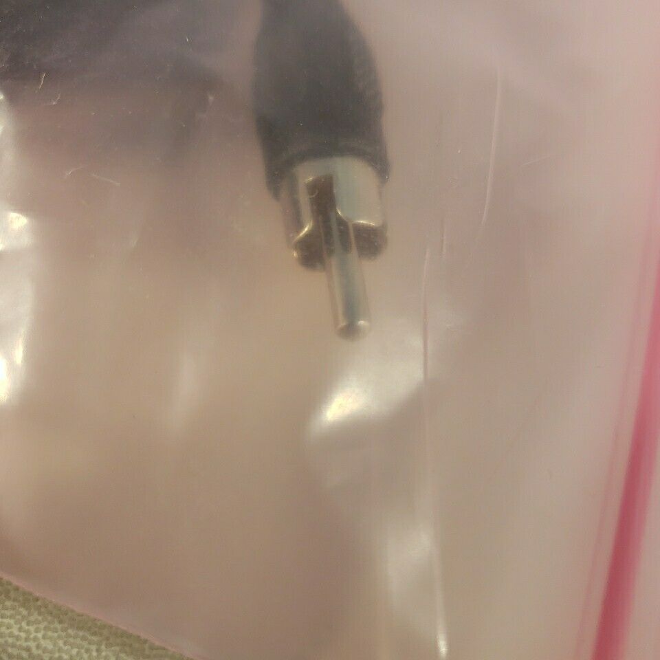 Shimadzu 228-53485 Pressure Signal Cable Pin Jack