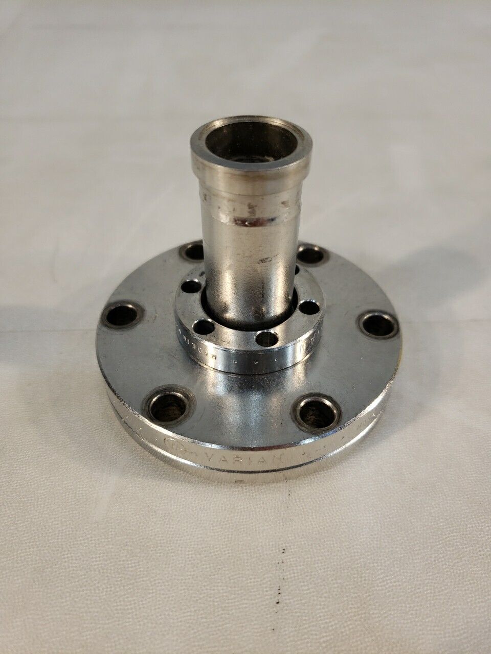 Varian 2.75" DN35CF To 1.33" DN16CF Straight Reducer Nipple Adapter High Vacuum