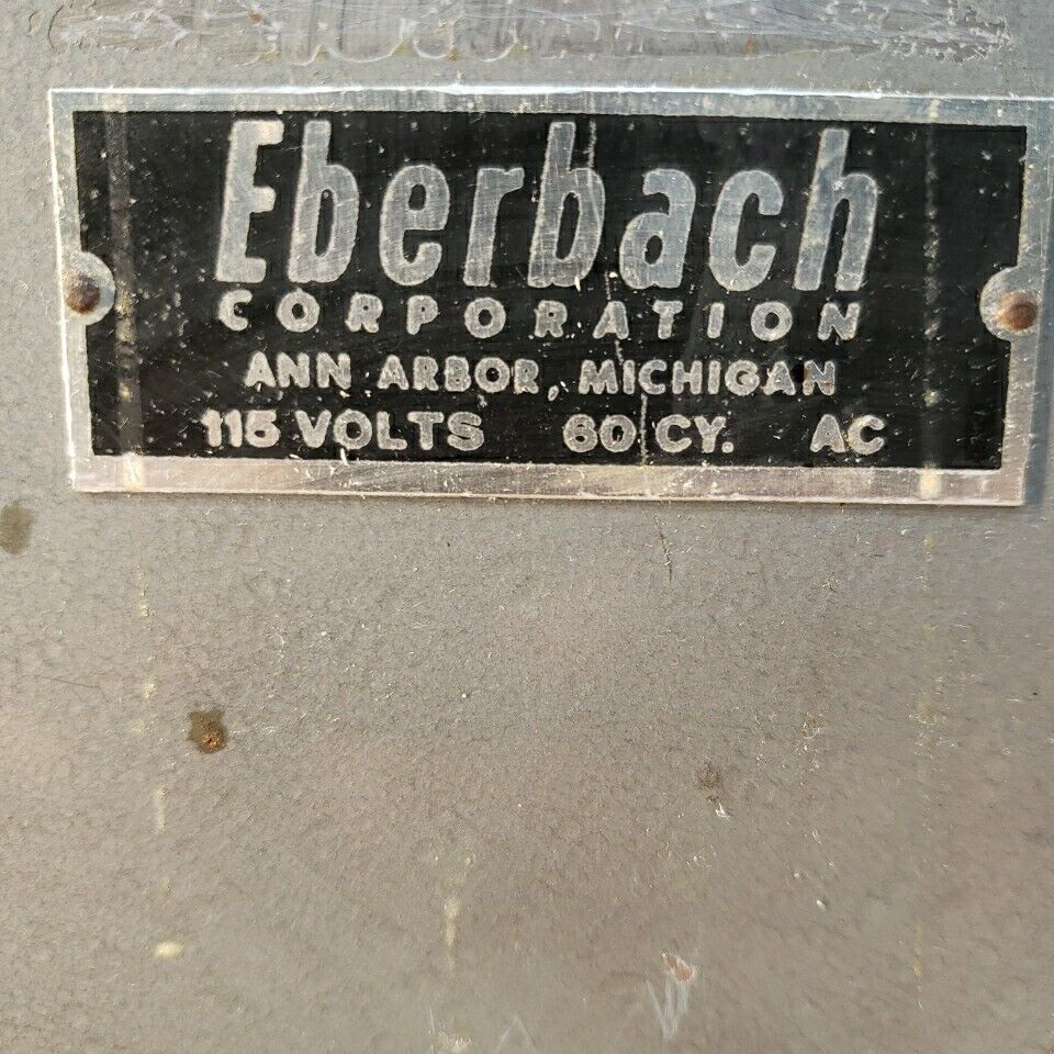 Eberbach 60CY Lab Shaker 115V AC With Tray 3A Tabletop Platform Laboratory