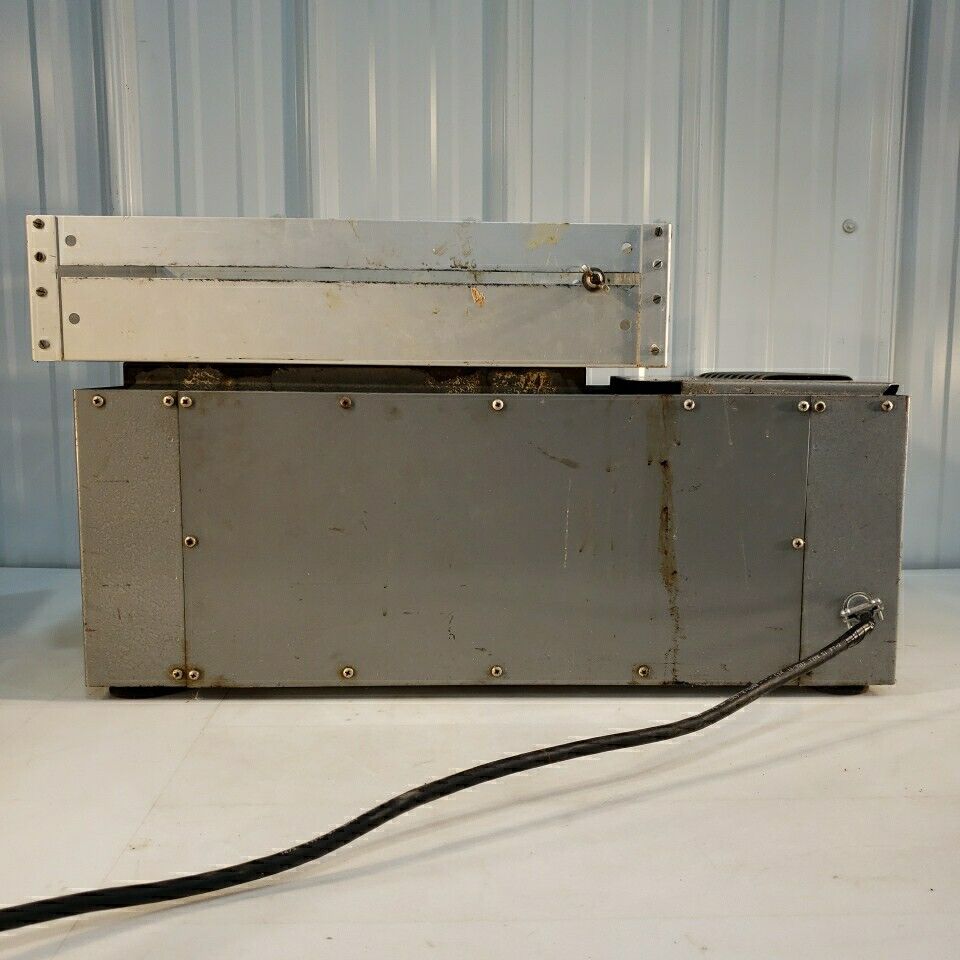 Eberbach 60CY Lab Shaker 115V AC With Tray 3A Tabletop Platform Laboratory